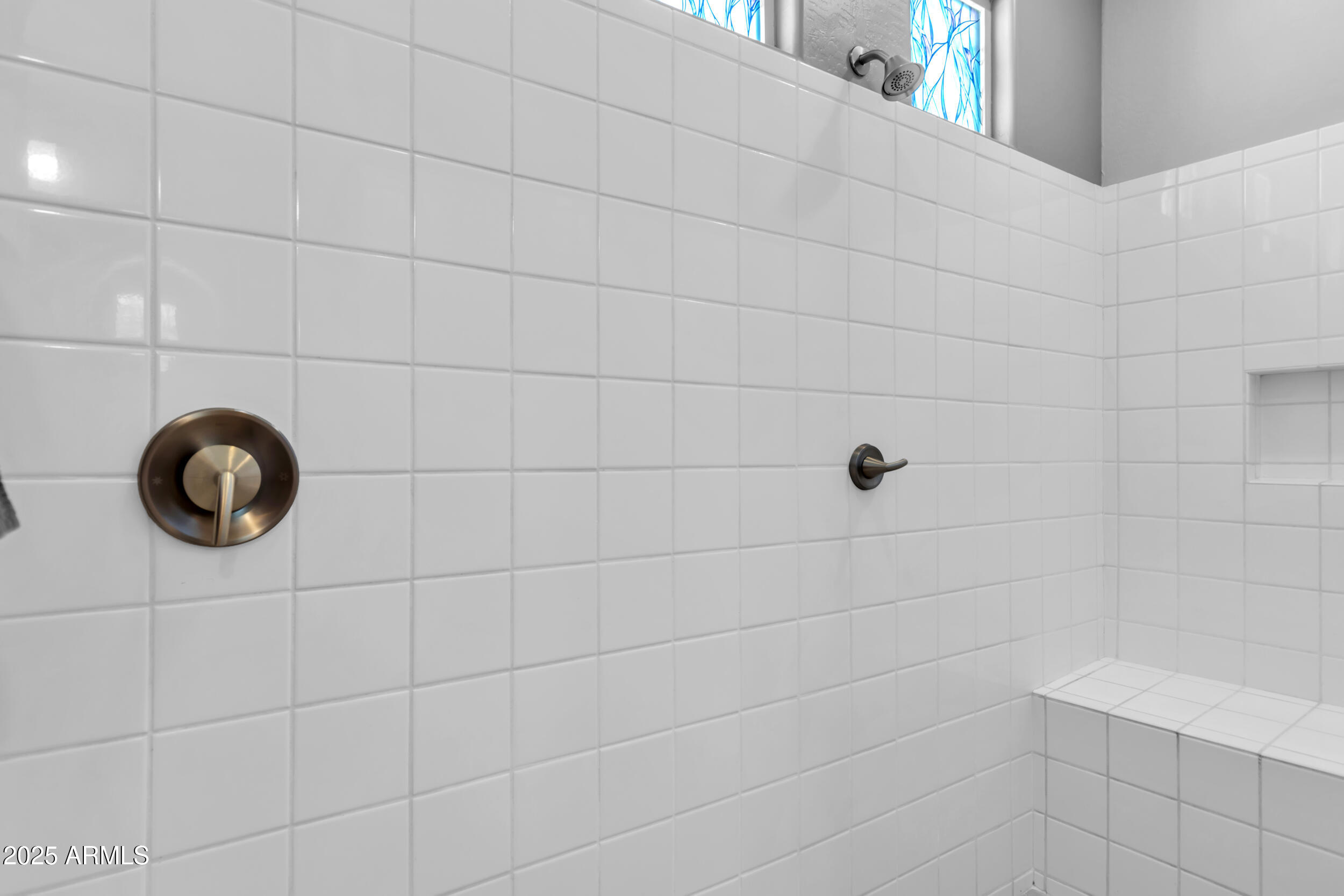 4093 N HAWTHORN Drive