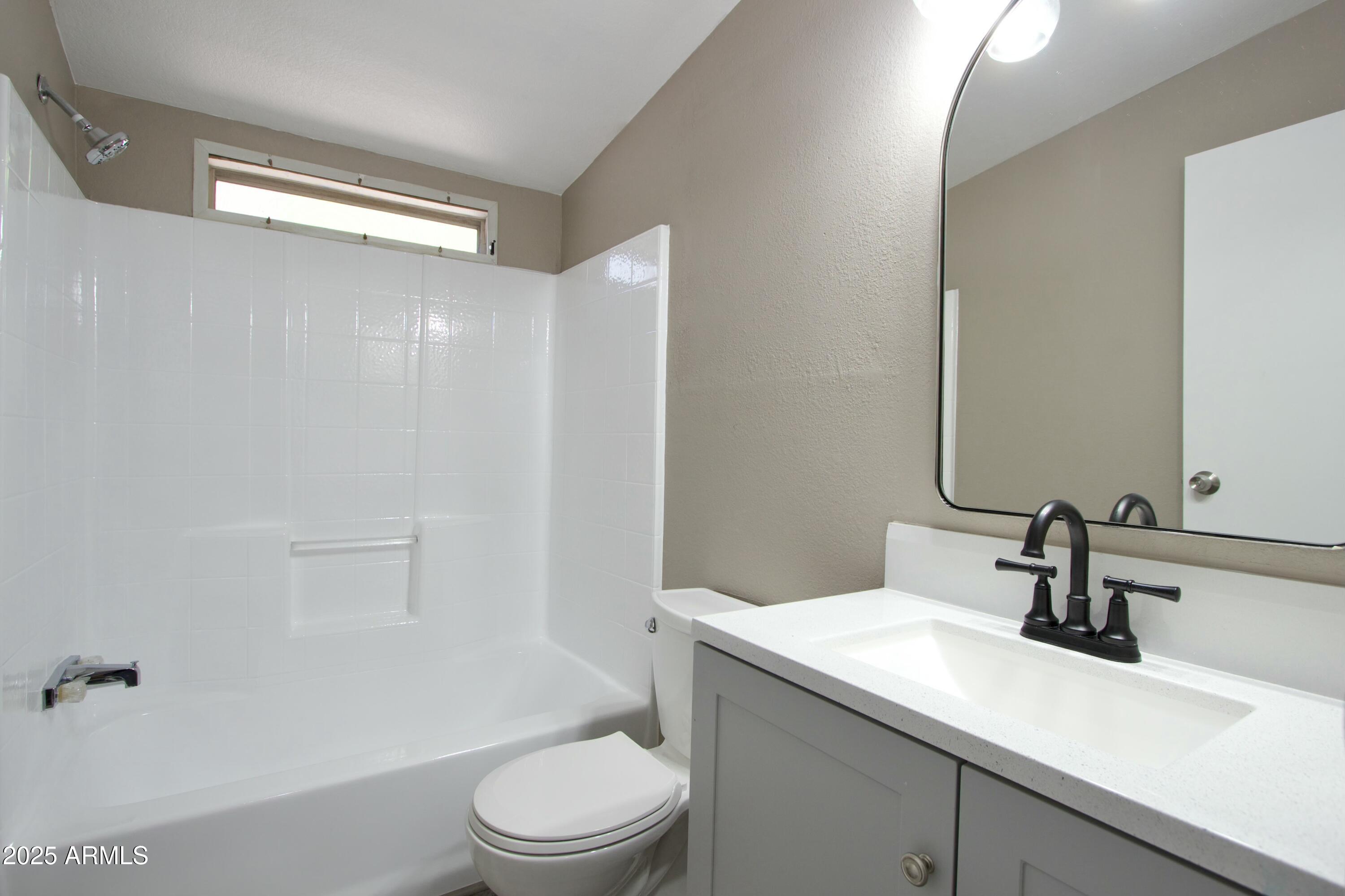 9733 E BAYWOOD Avenue