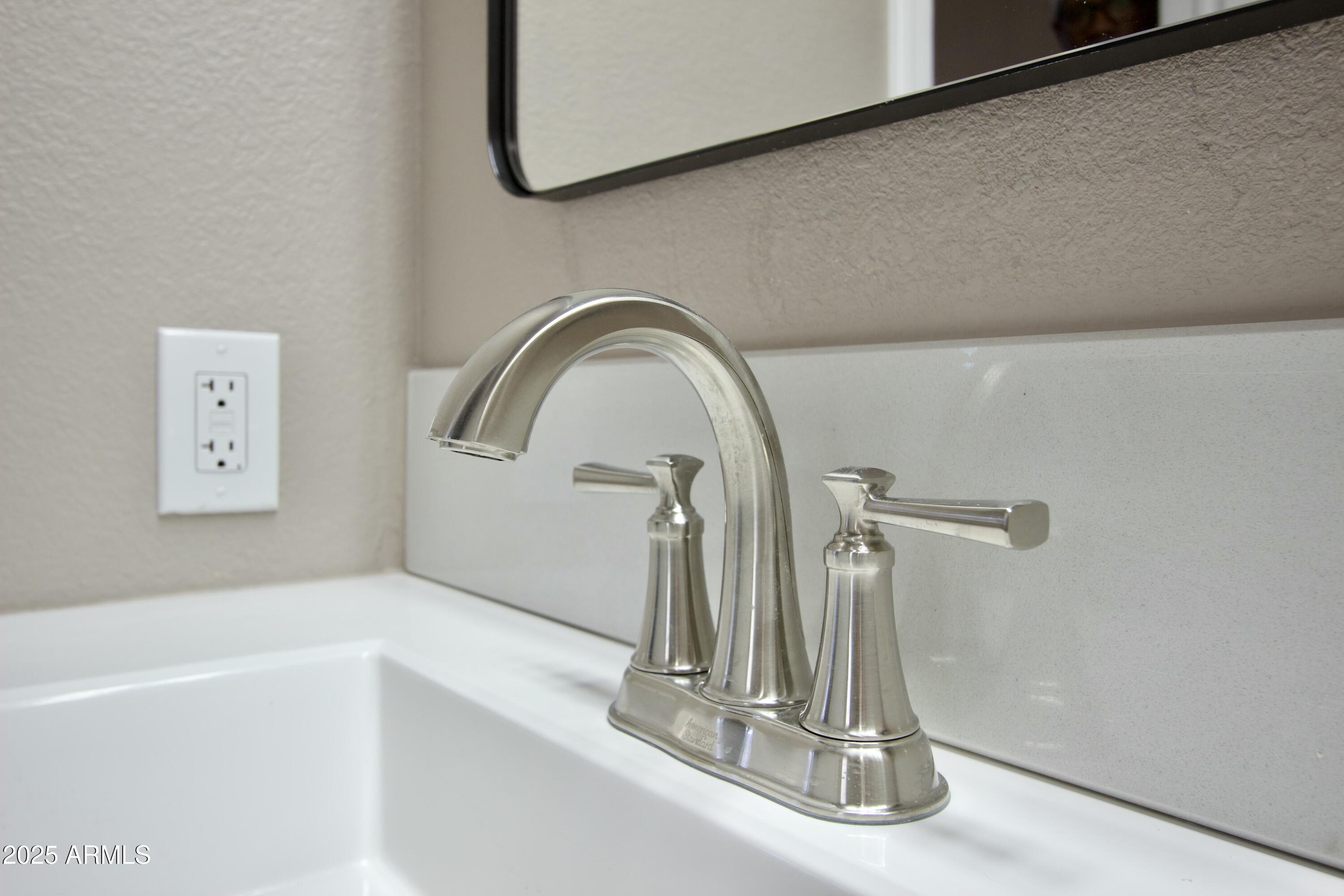 9733 E BAYWOOD Avenue