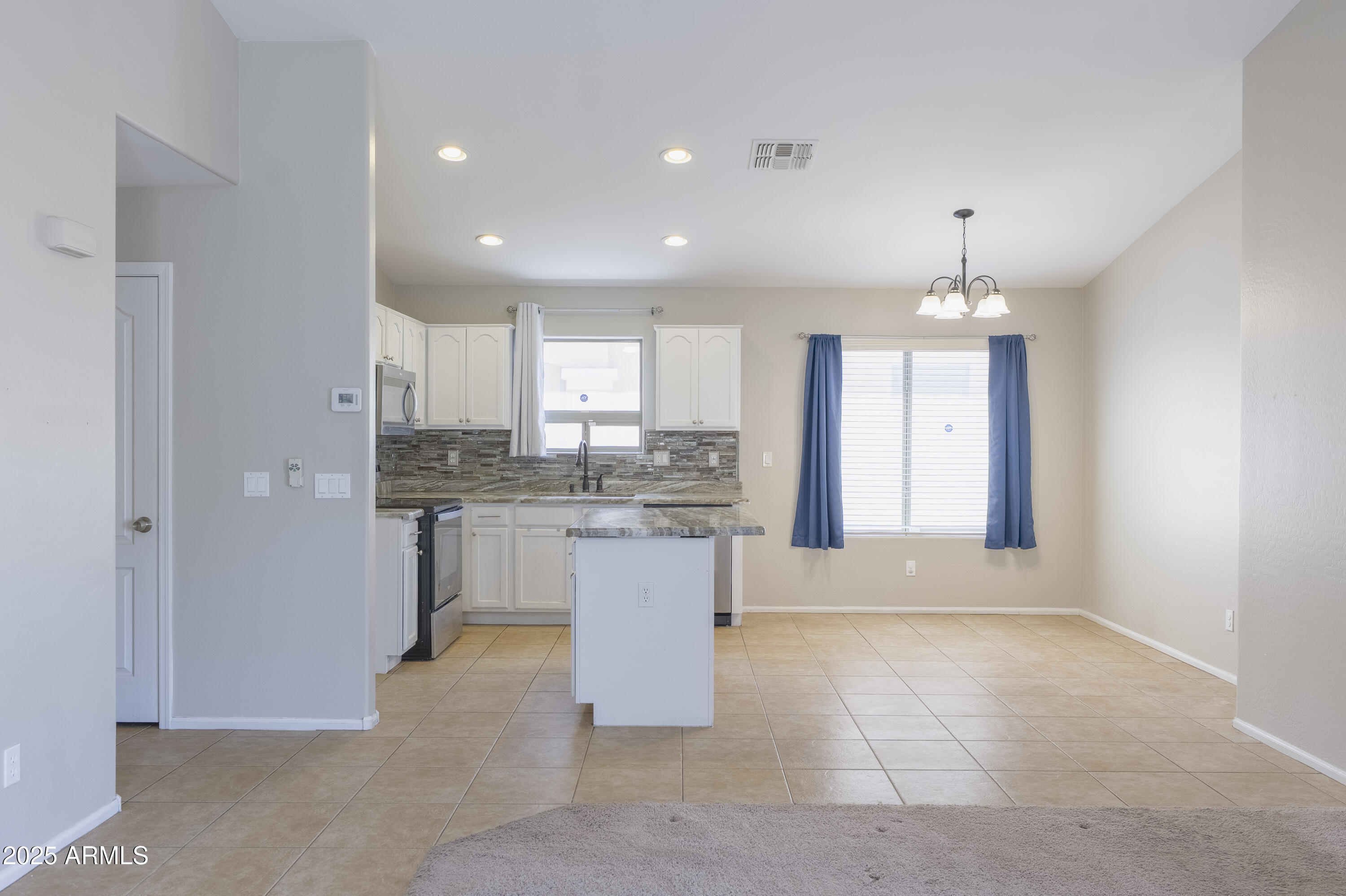 41388 W HOPPER Drive