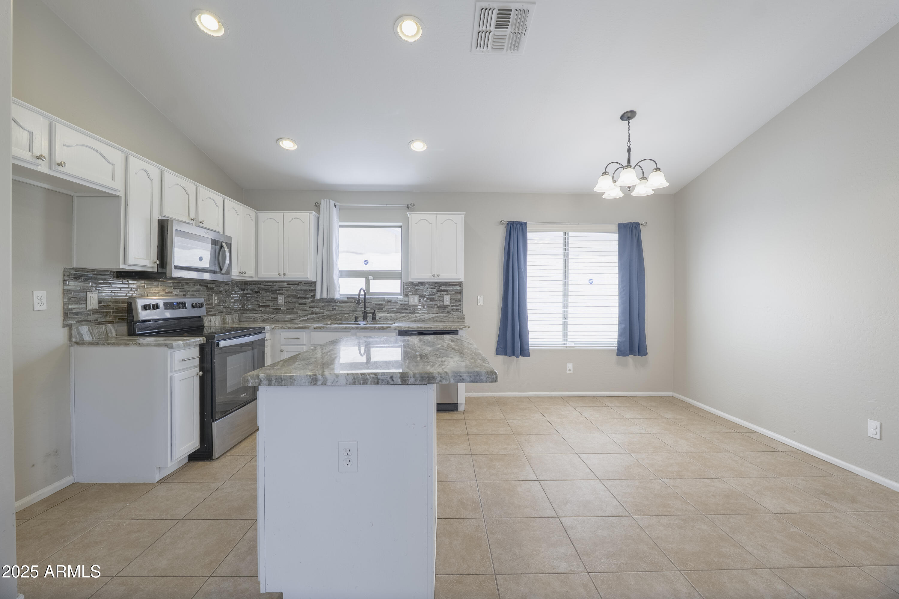 41388 W HOPPER Drive