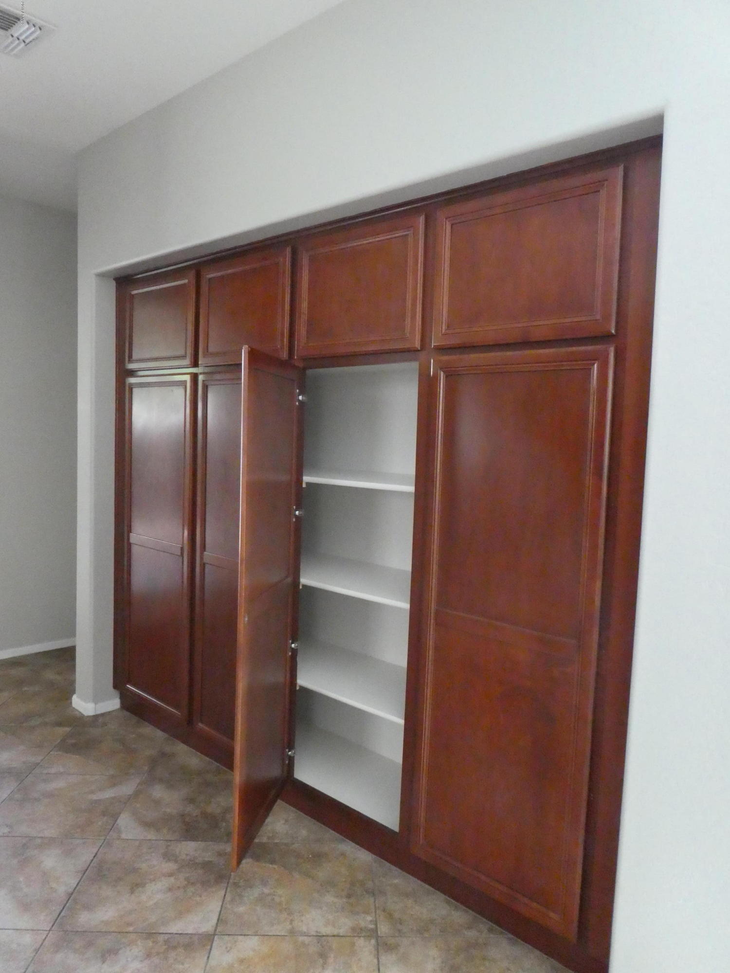 1674 W Pelican Drive