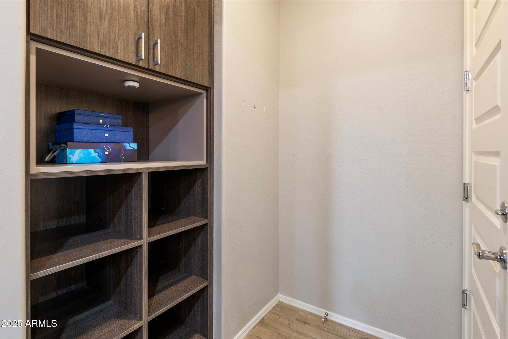 9834 E THATCHER Avenue