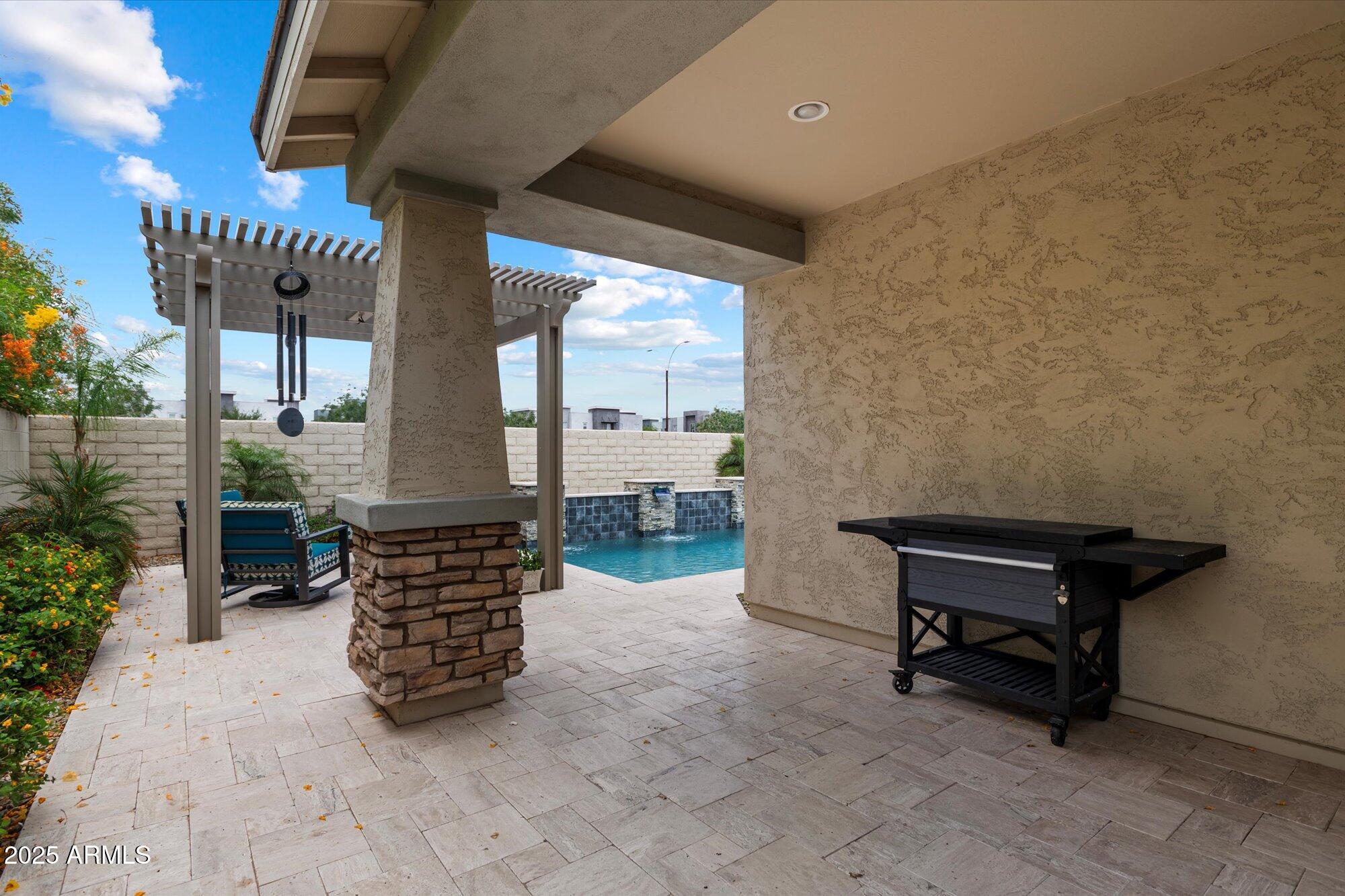 9834 E THATCHER Avenue