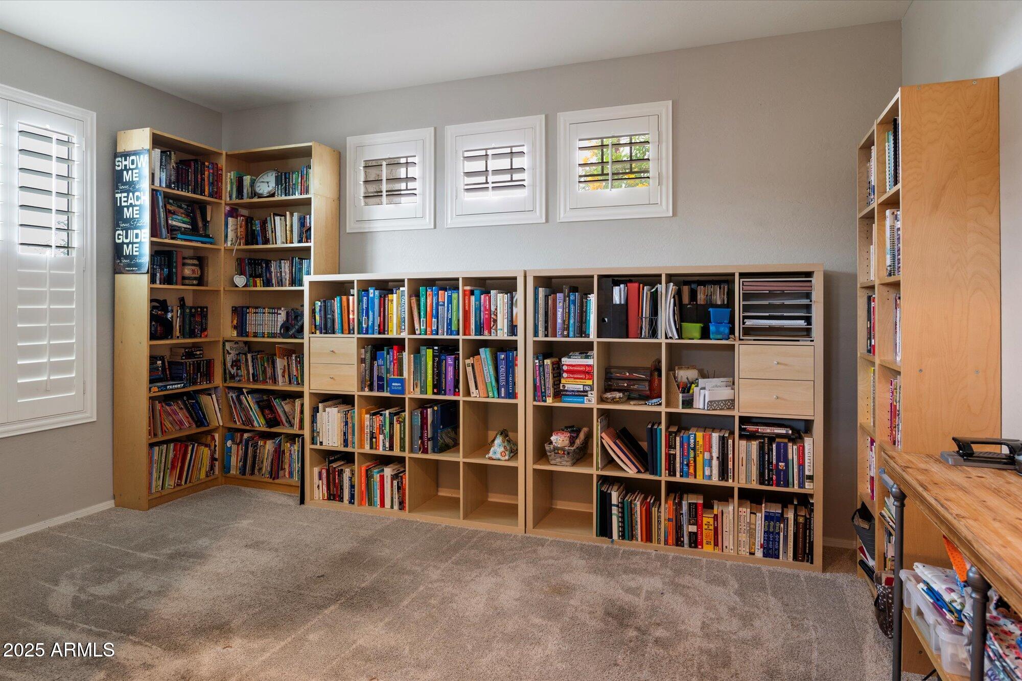 9834 E THATCHER Avenue