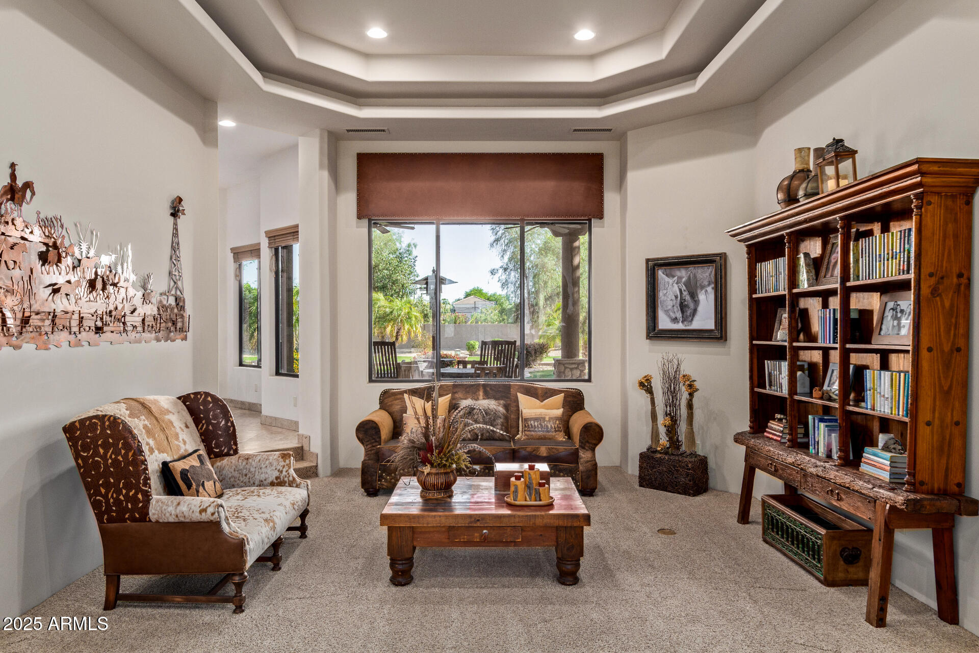 2641 E BIRCHWOOD Place