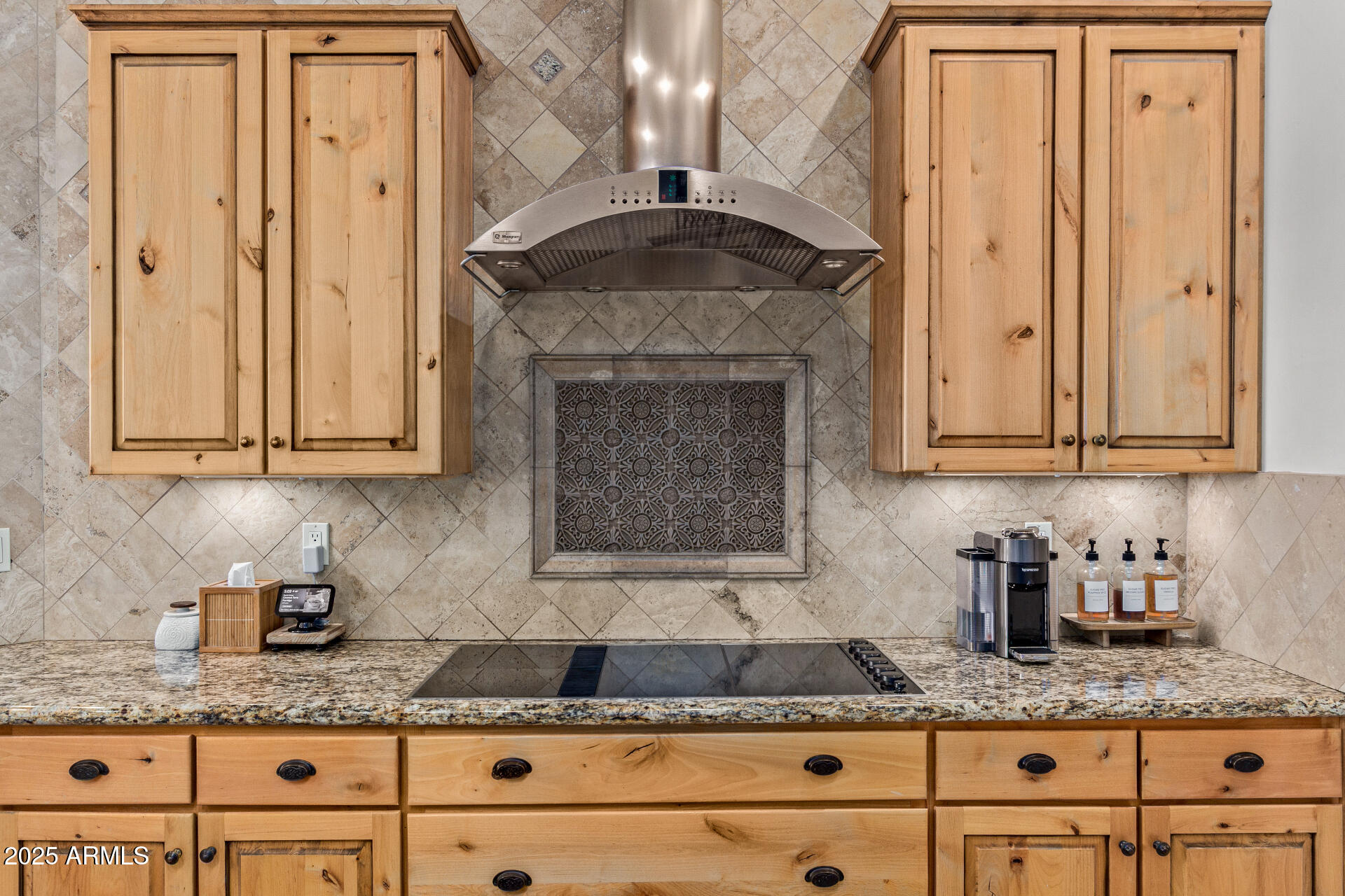 2641 E BIRCHWOOD Place