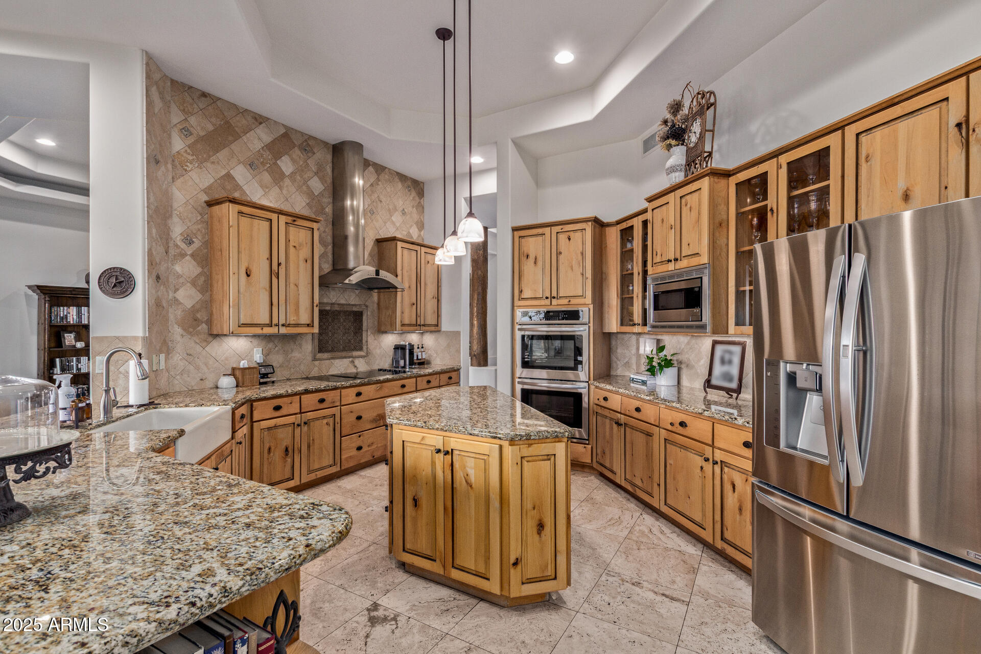 2641 E BIRCHWOOD Place