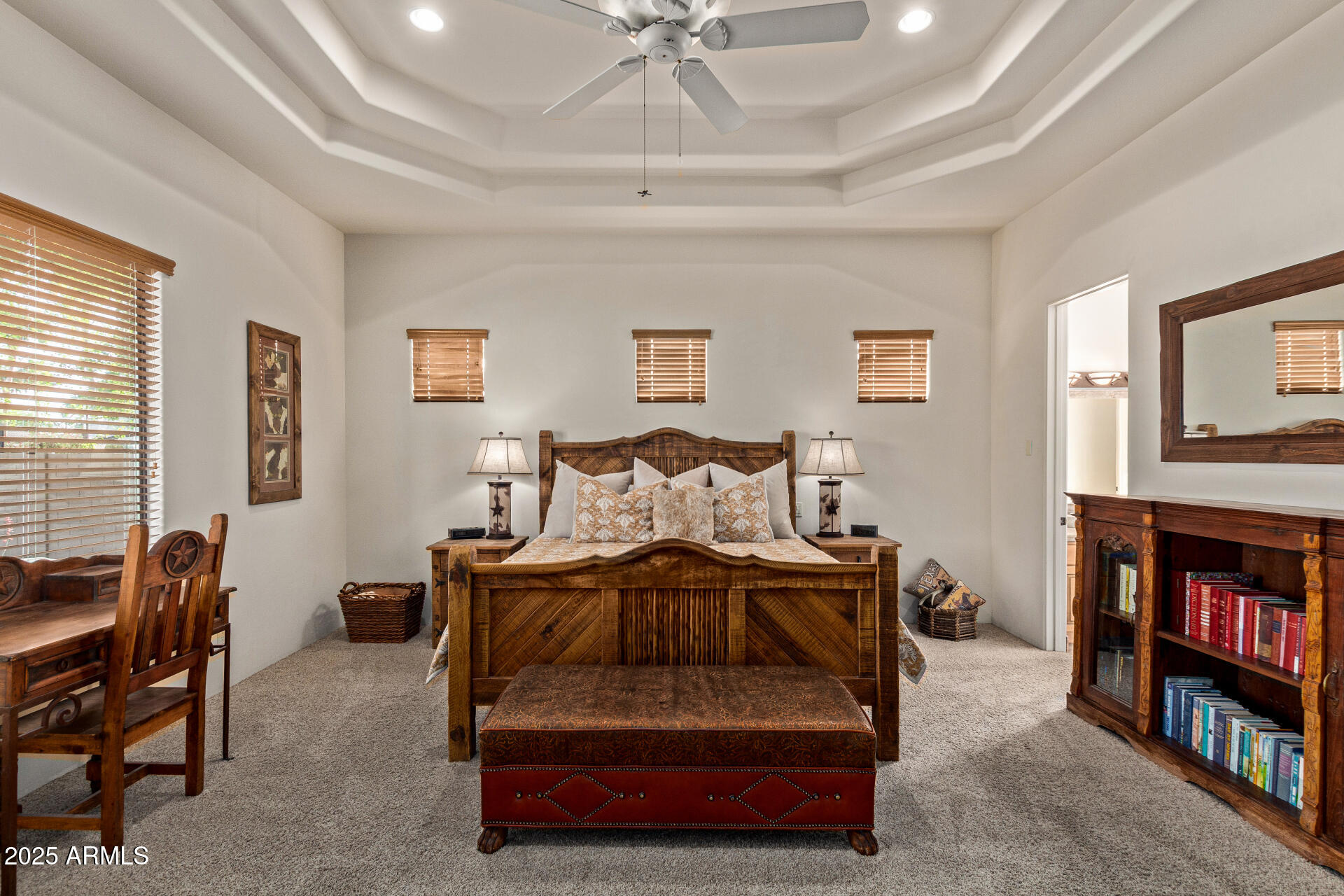 2641 E BIRCHWOOD Place