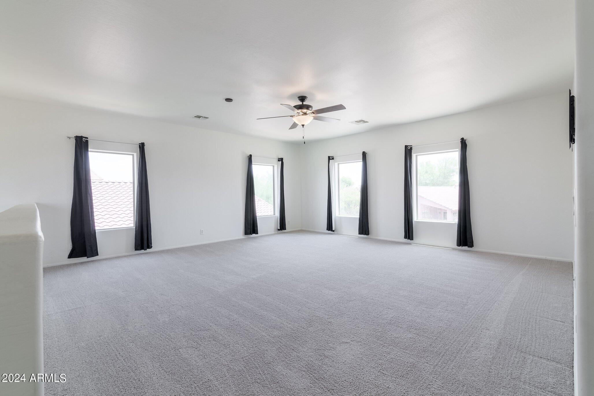 44175 W KNAUSS Drive