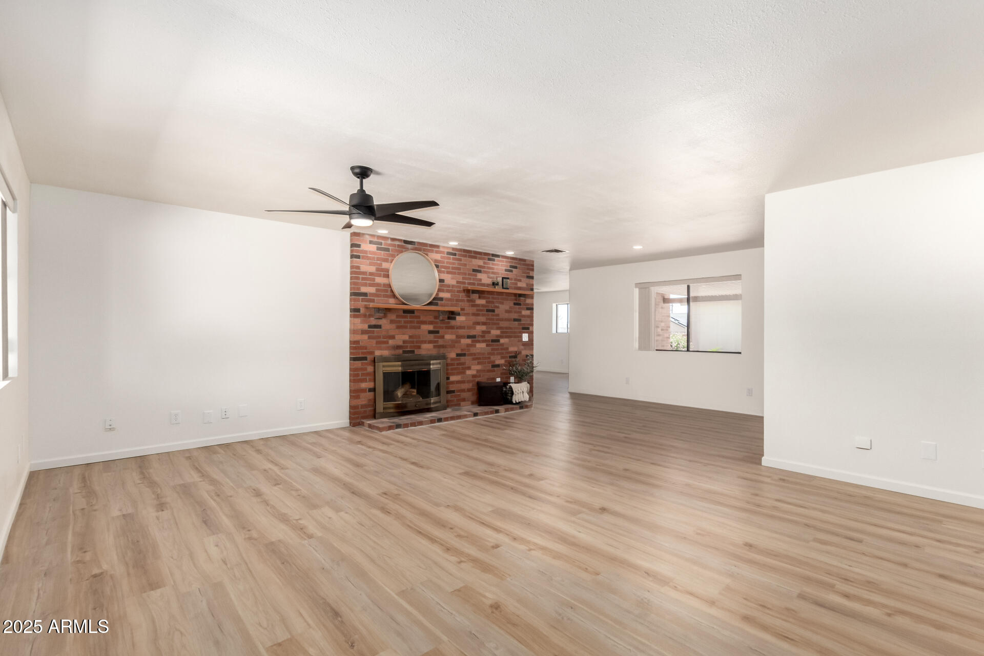 8913 W COUNTRY CLUB Trail