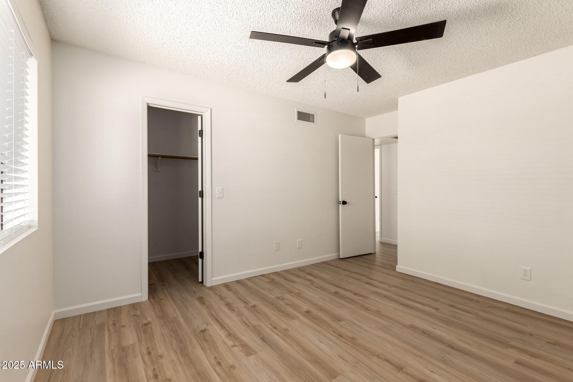 8913 W COUNTRY CLUB Trail