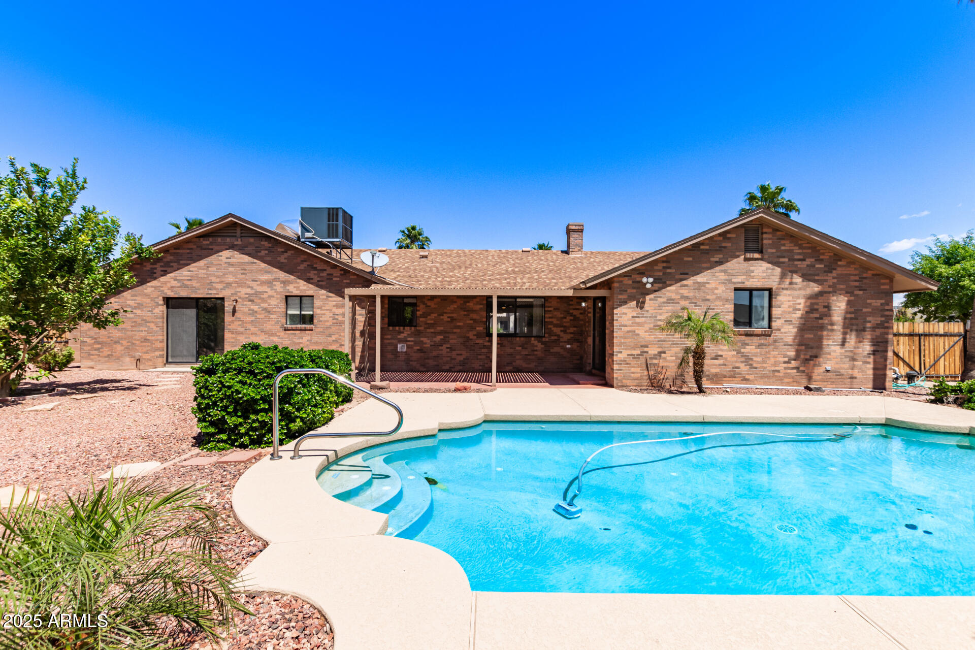 8913 W COUNTRY CLUB Trail