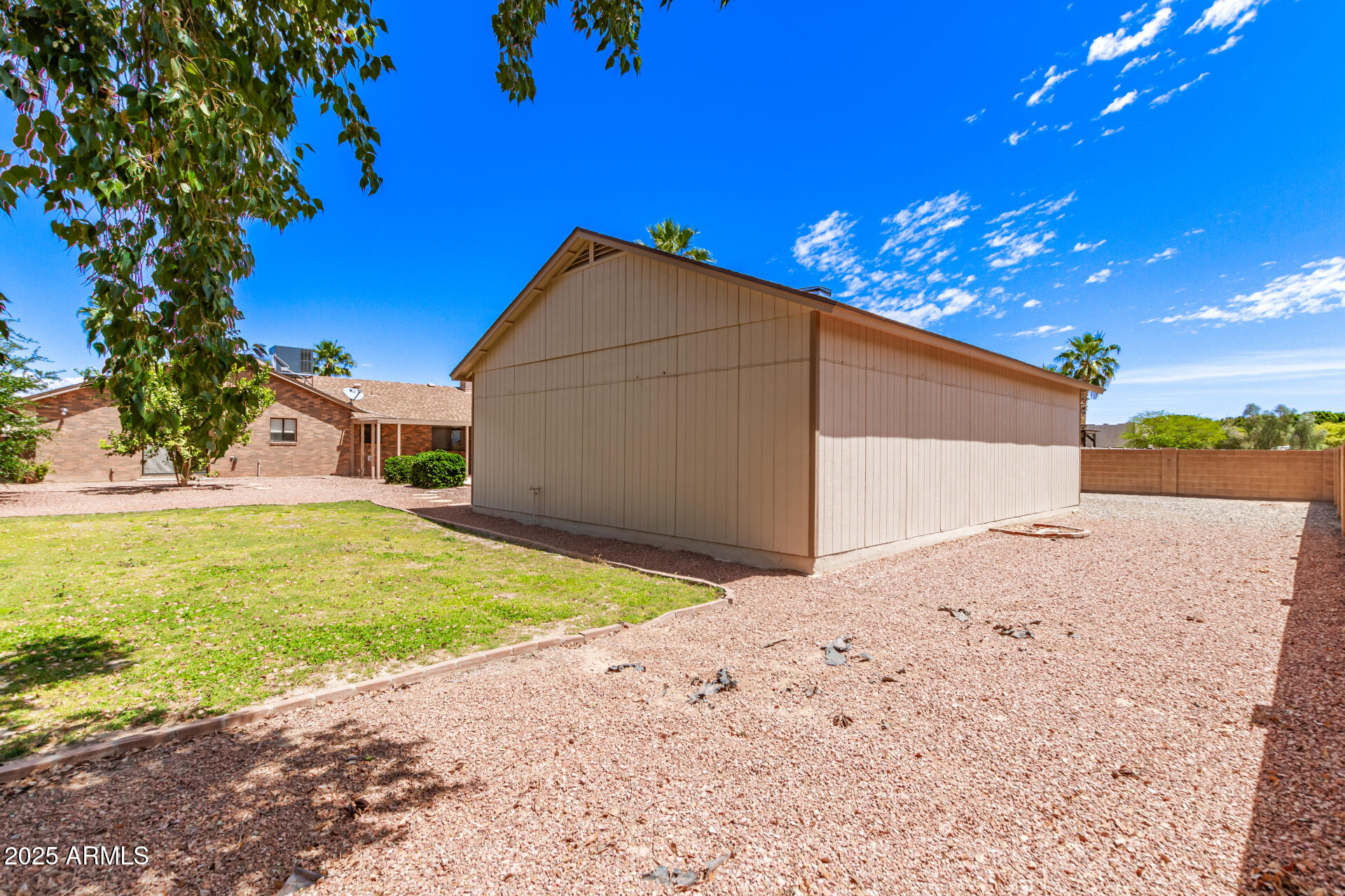 8913 W COUNTRY CLUB Trail