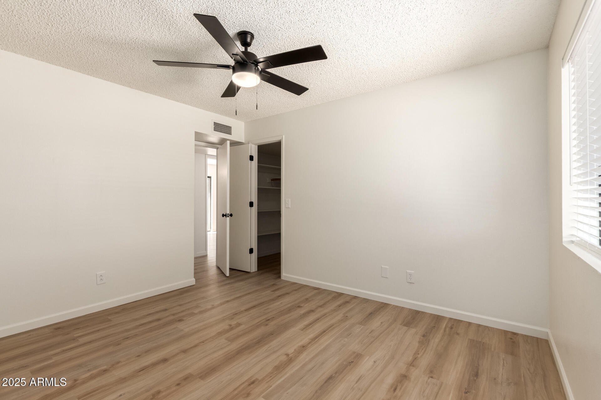 8913 W COUNTRY CLUB Trail