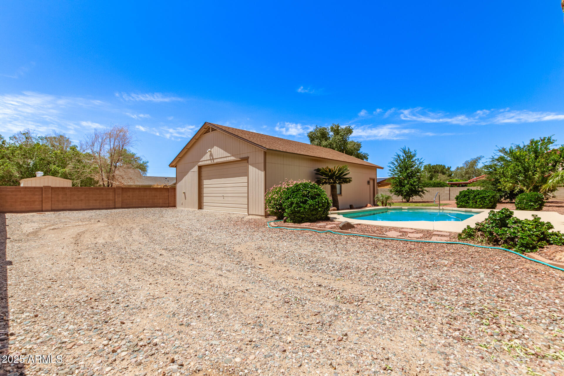 8913 W COUNTRY CLUB Trail