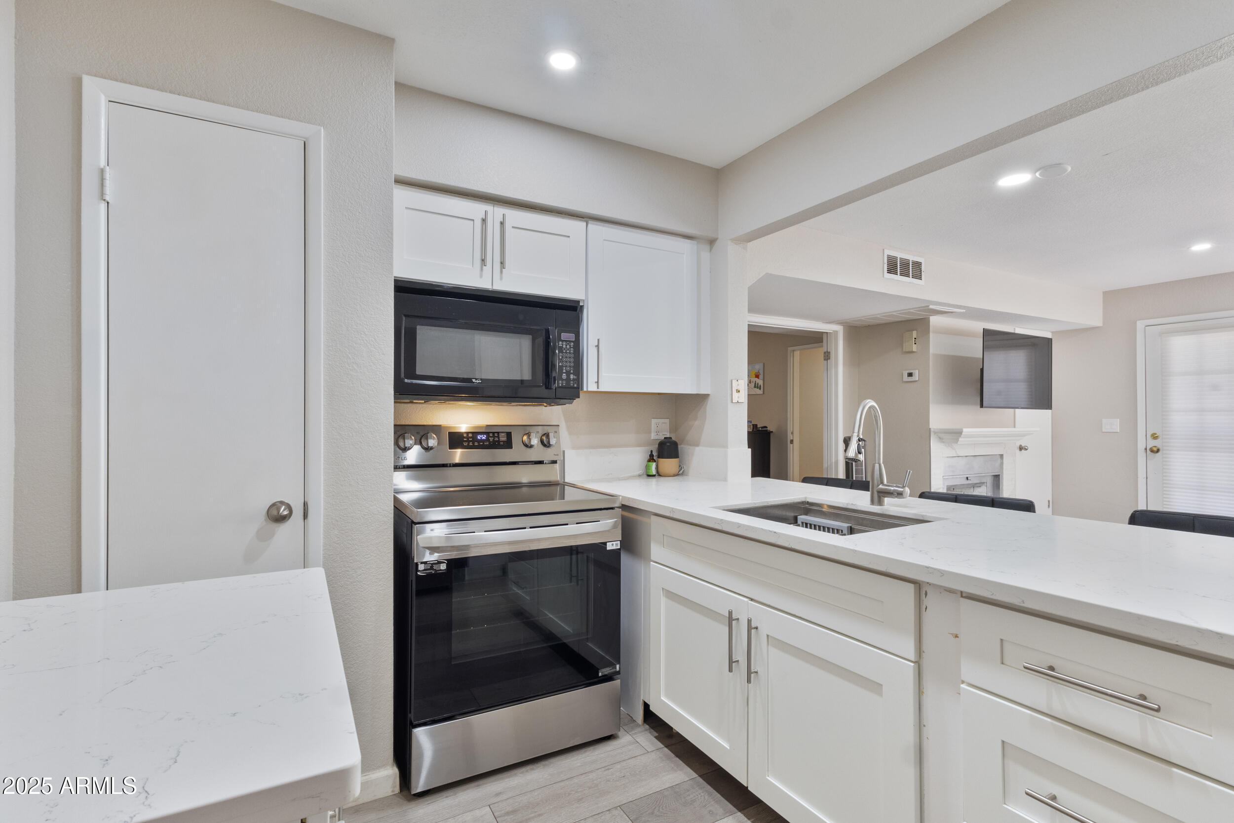 4901 S CALLE LOS CERROS Drive, 119