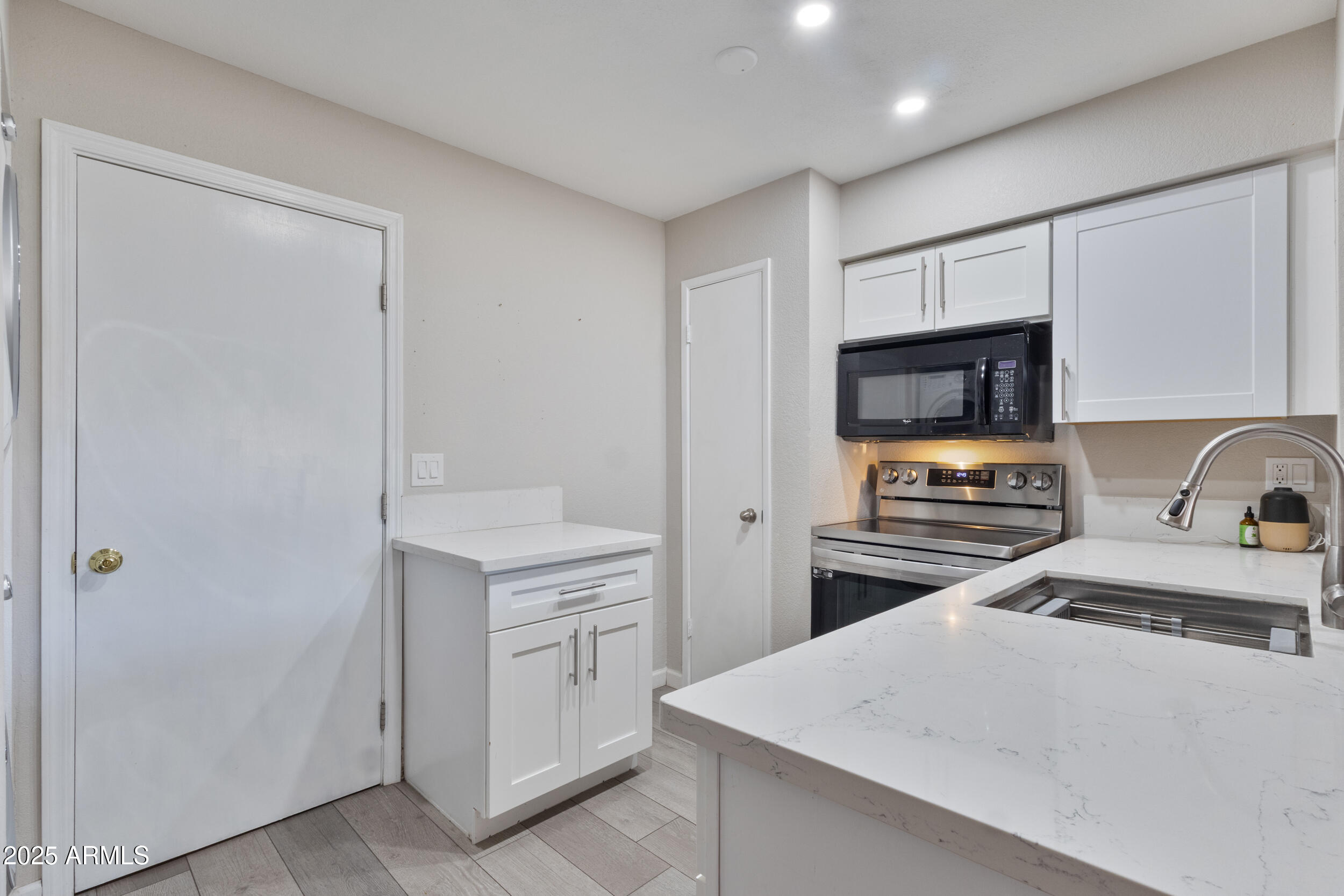 4901 S CALLE LOS CERROS Drive, 119