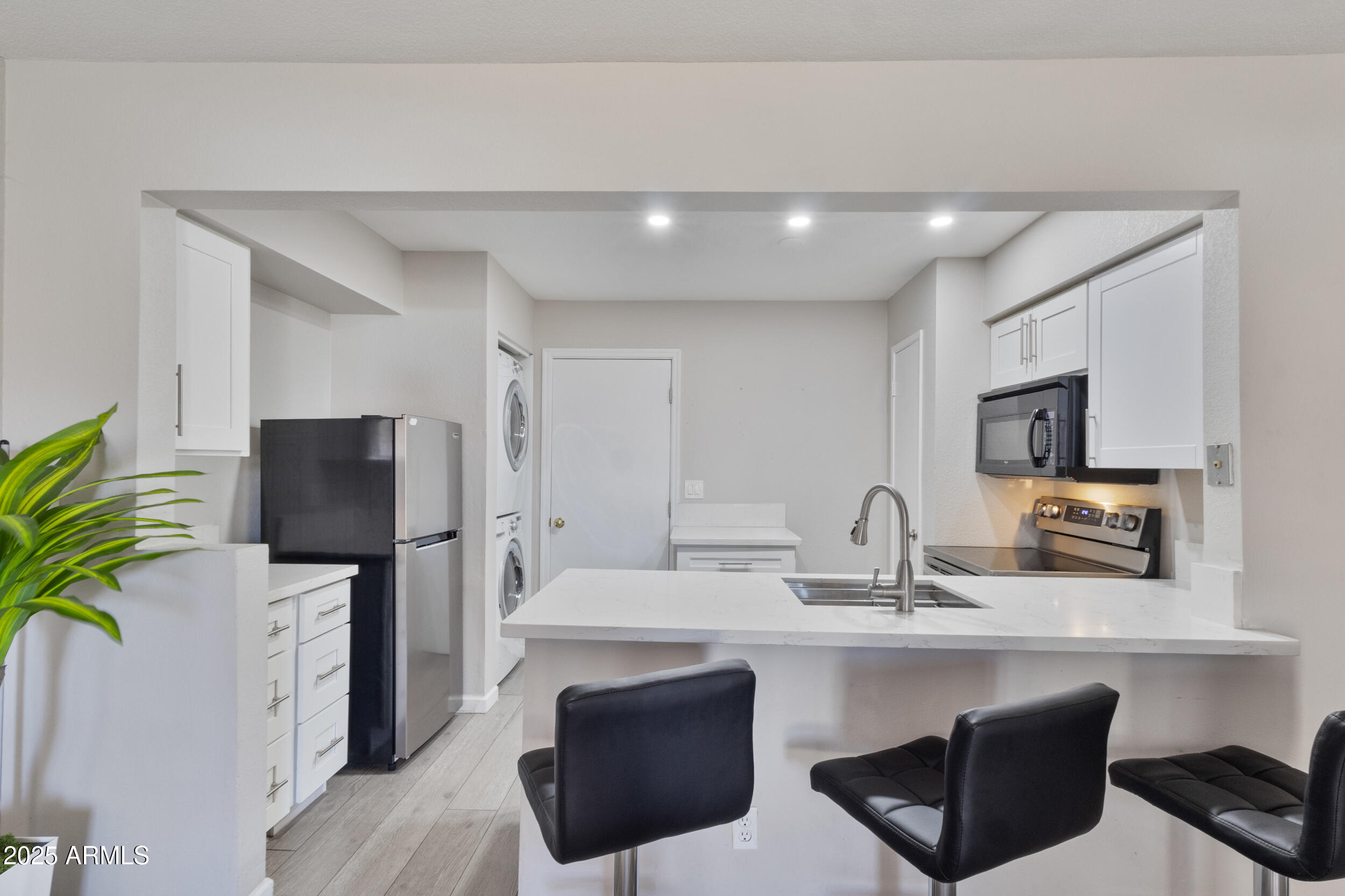 4901 S CALLE LOS CERROS Drive, 119