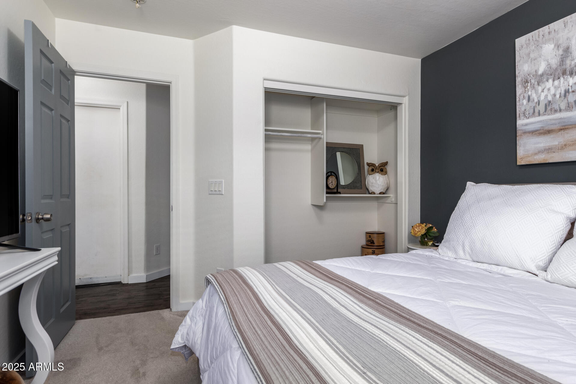 38662 N LA GRANGE Lane