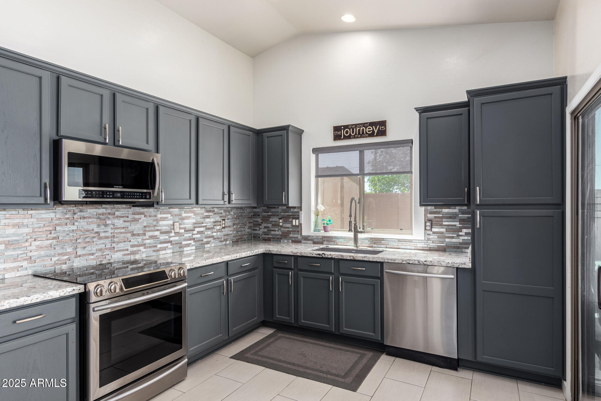 38662 N LA GRANGE Lane