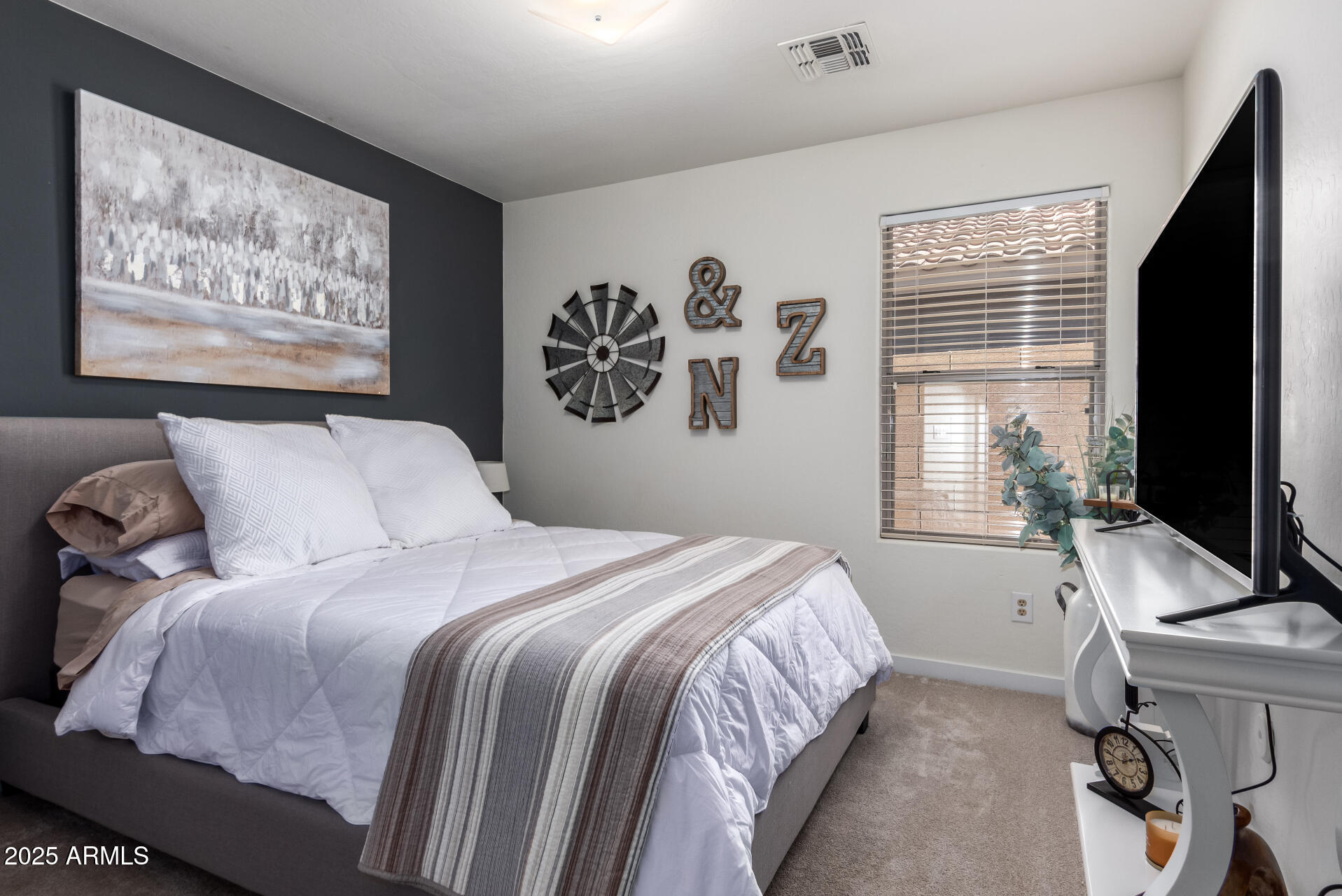 38662 N LA GRANGE Lane