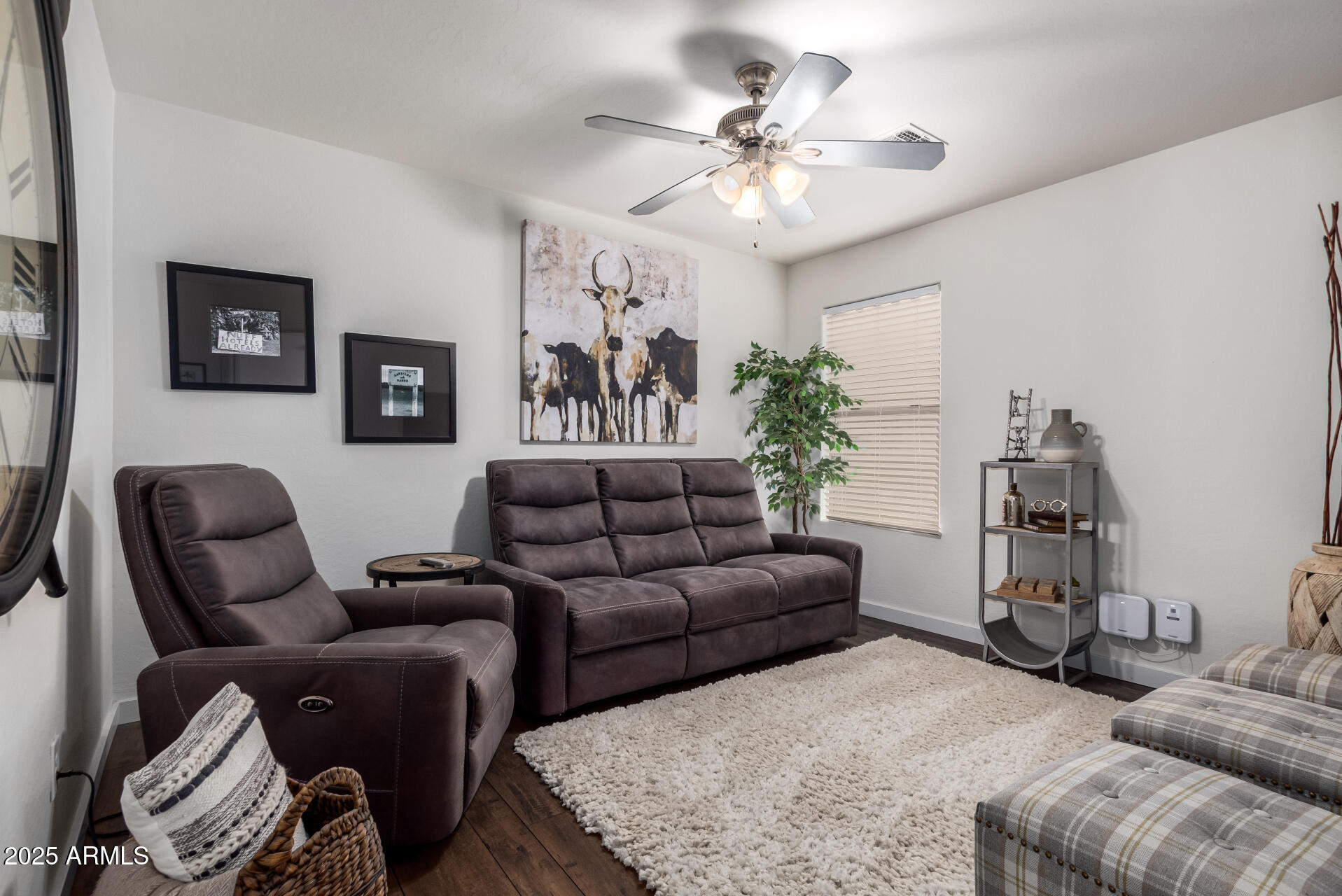 38662 N LA GRANGE Lane