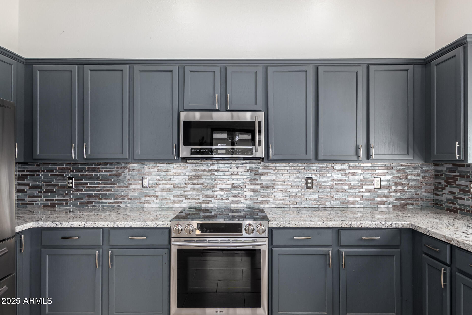 38662 N LA GRANGE Lane