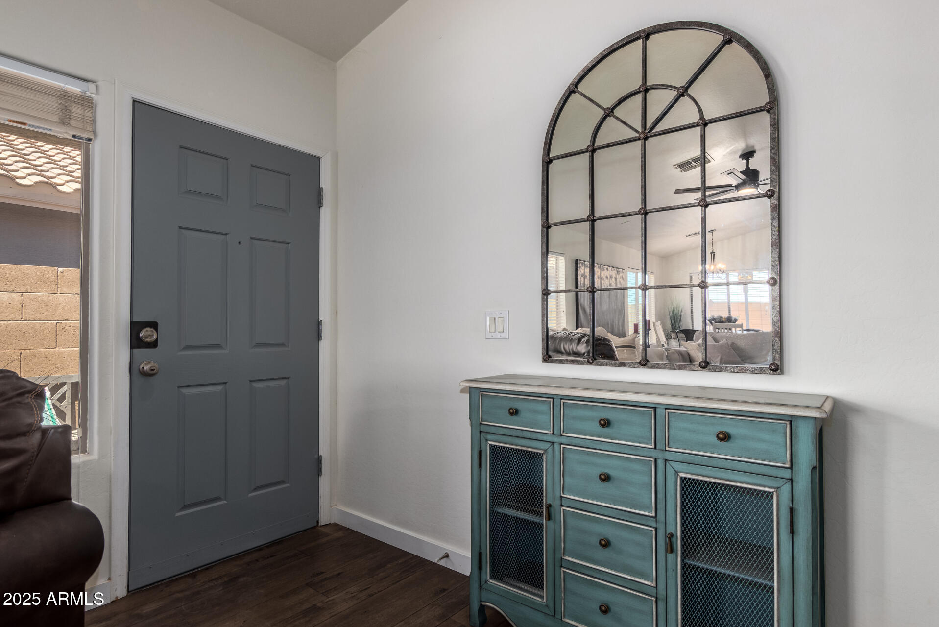 38662 N LA GRANGE Lane