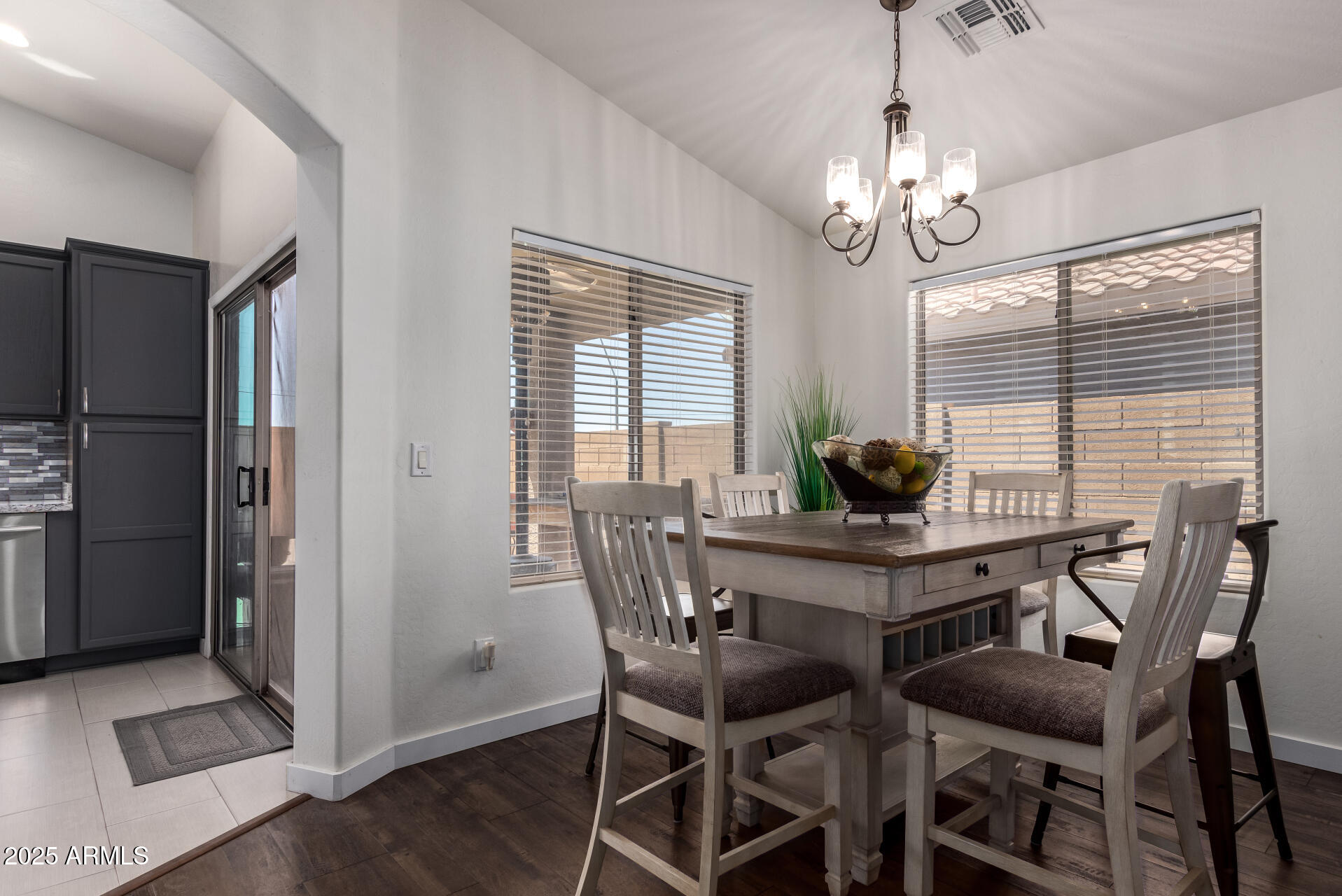 38662 N LA GRANGE Lane