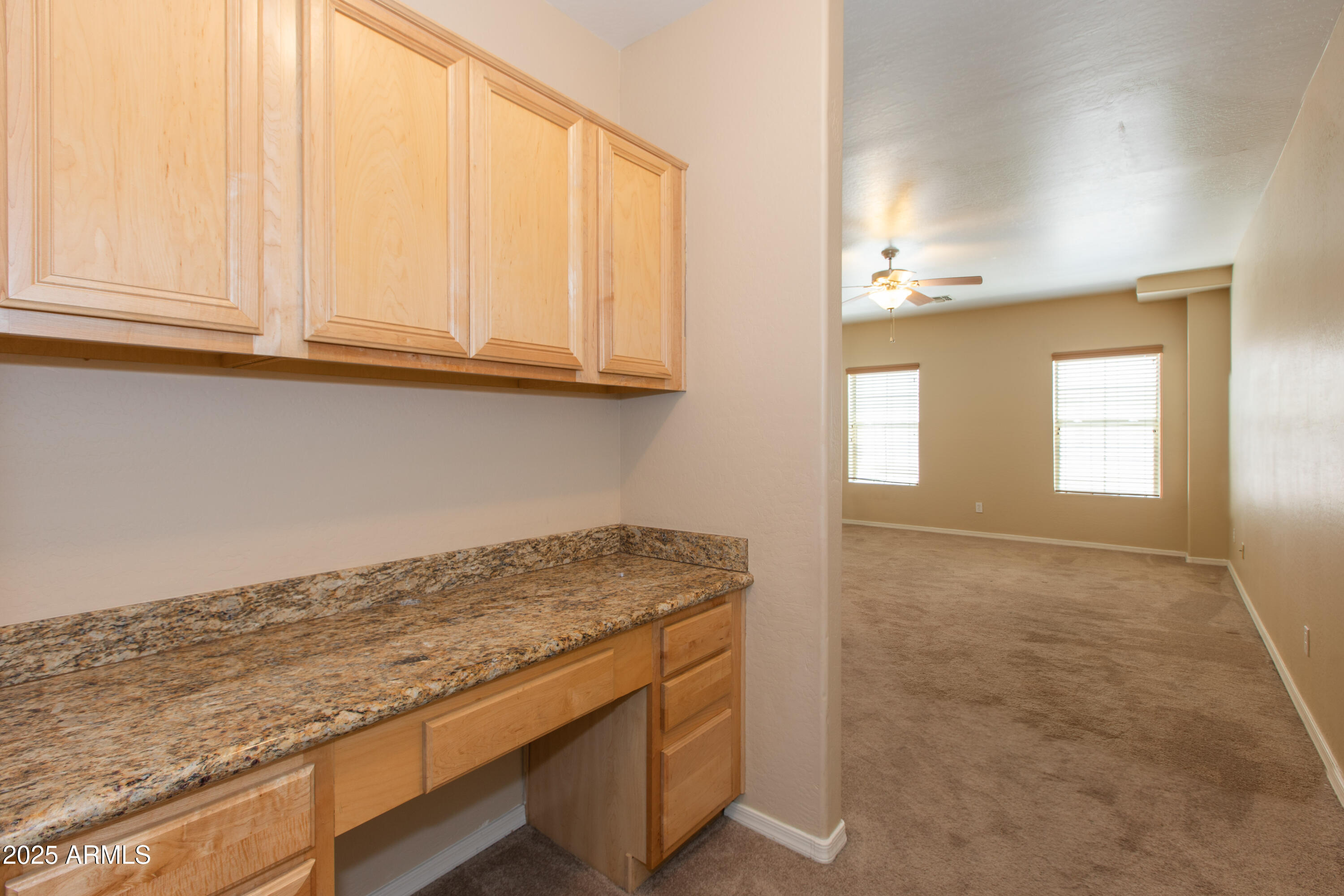 15818 N 25TH Street, 124