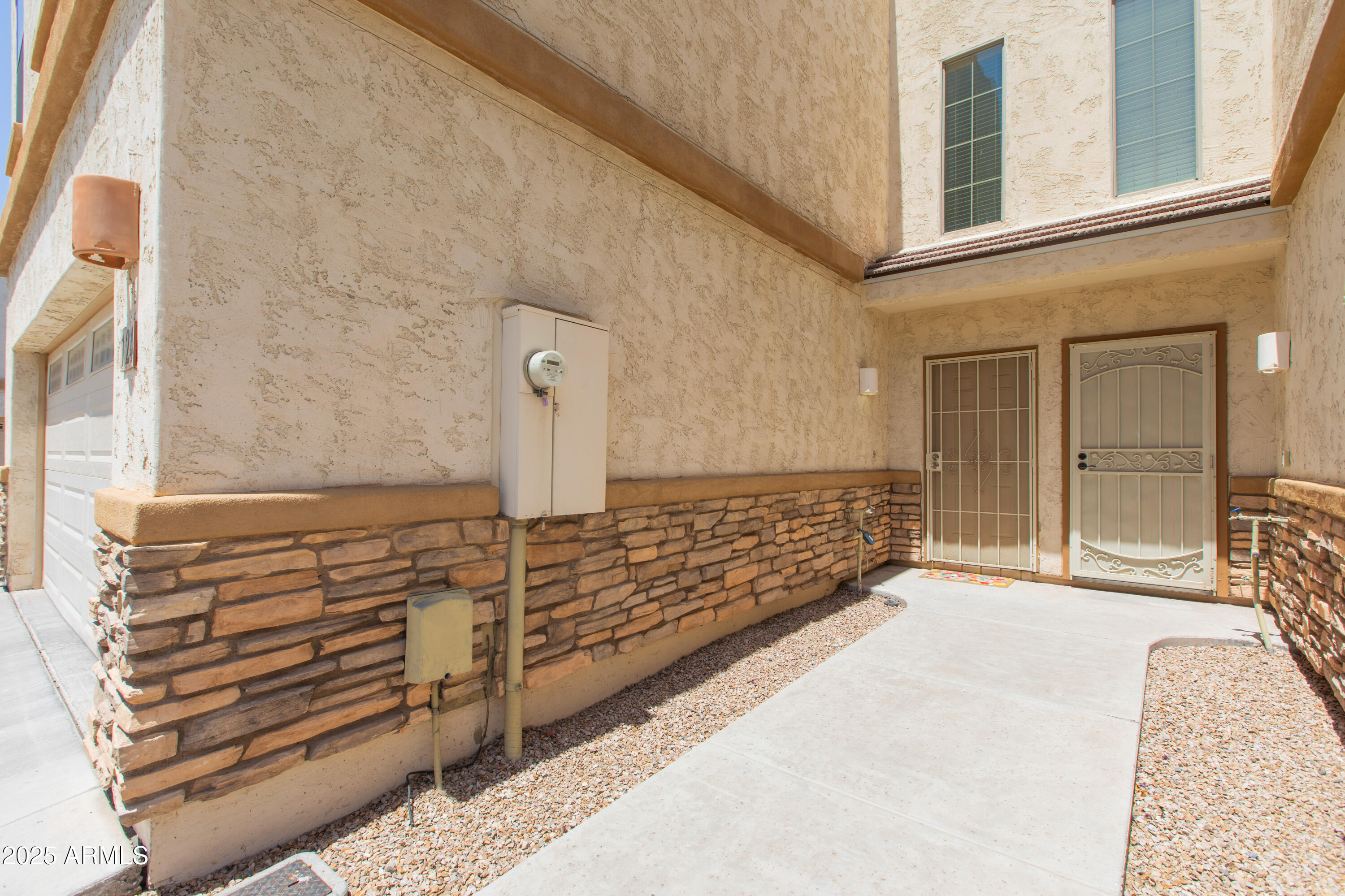 15818 N 25TH Street, 124