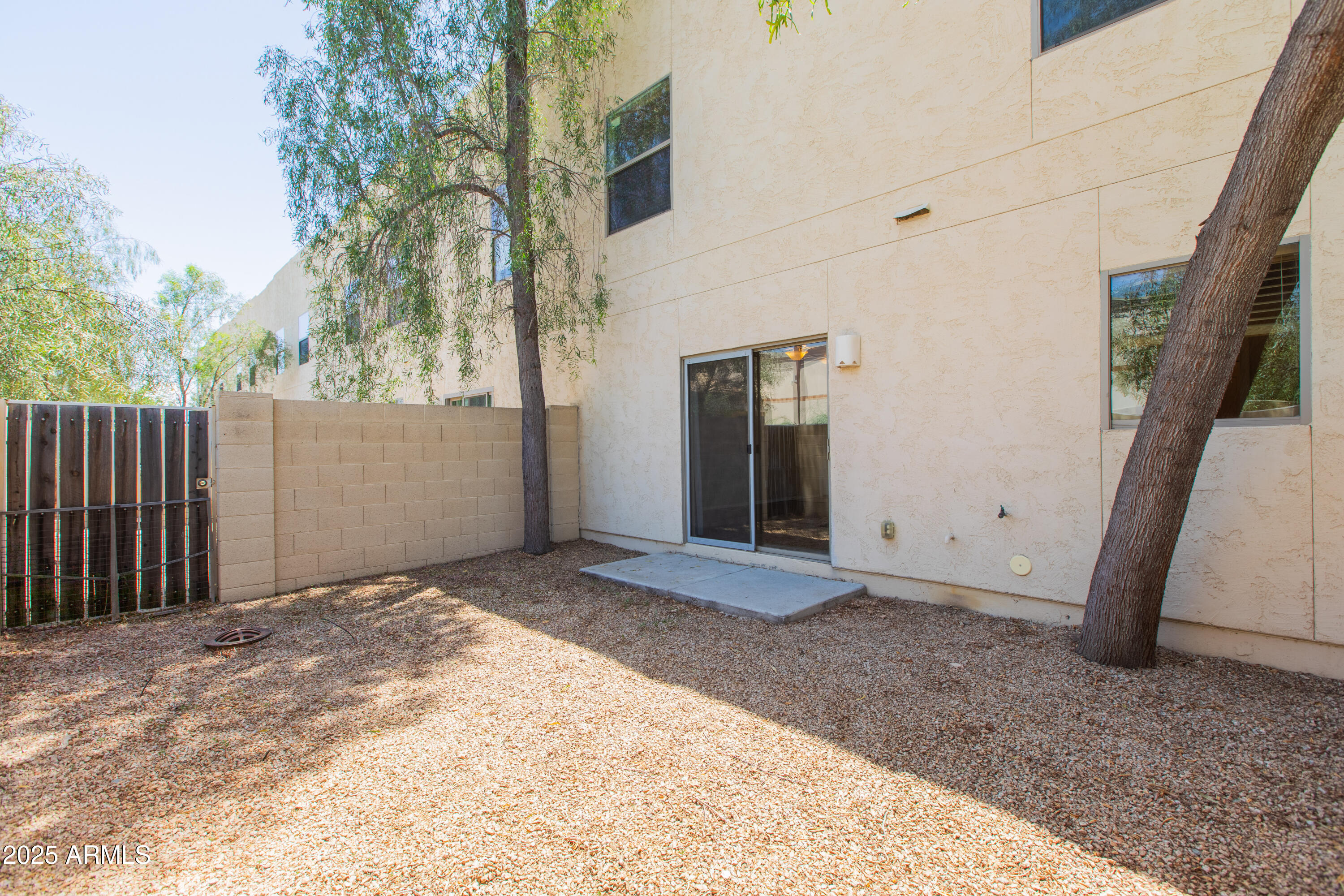 15818 N 25TH Street, 124