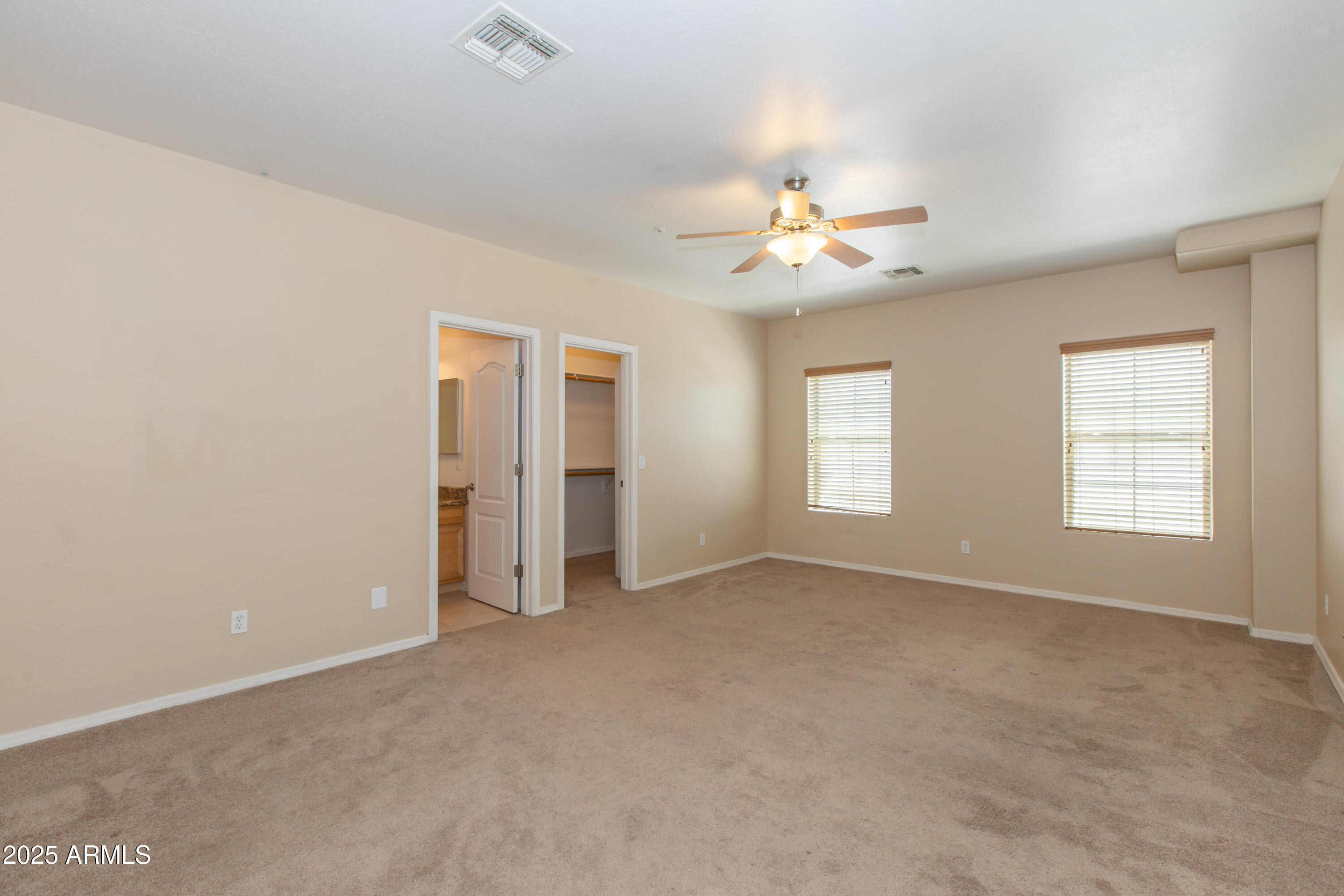 15818 N 25TH Street, 124