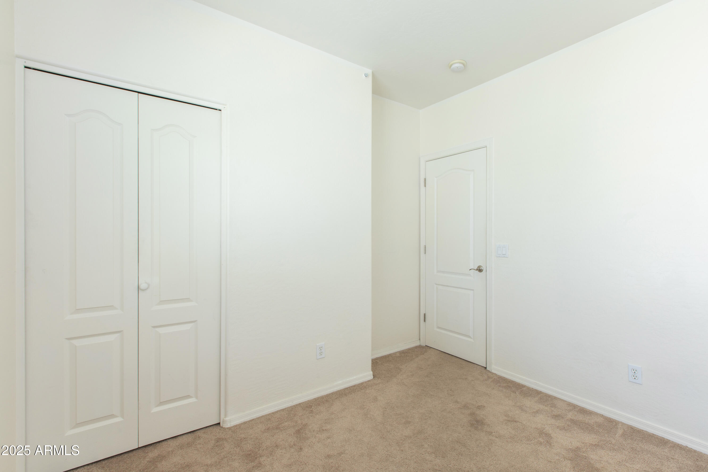 15818 N 25TH Street, 124
