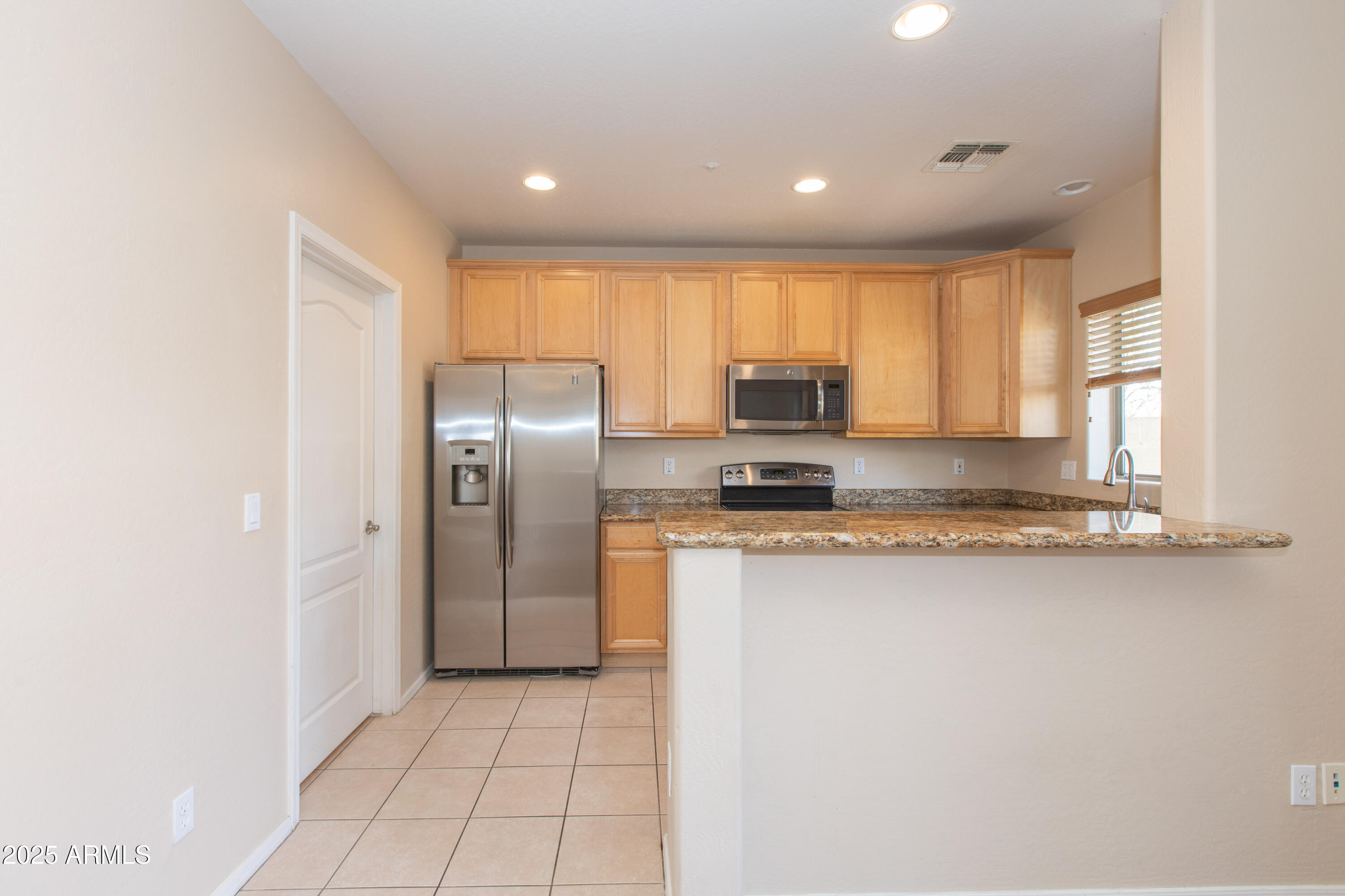 15818 N 25TH Street, 124