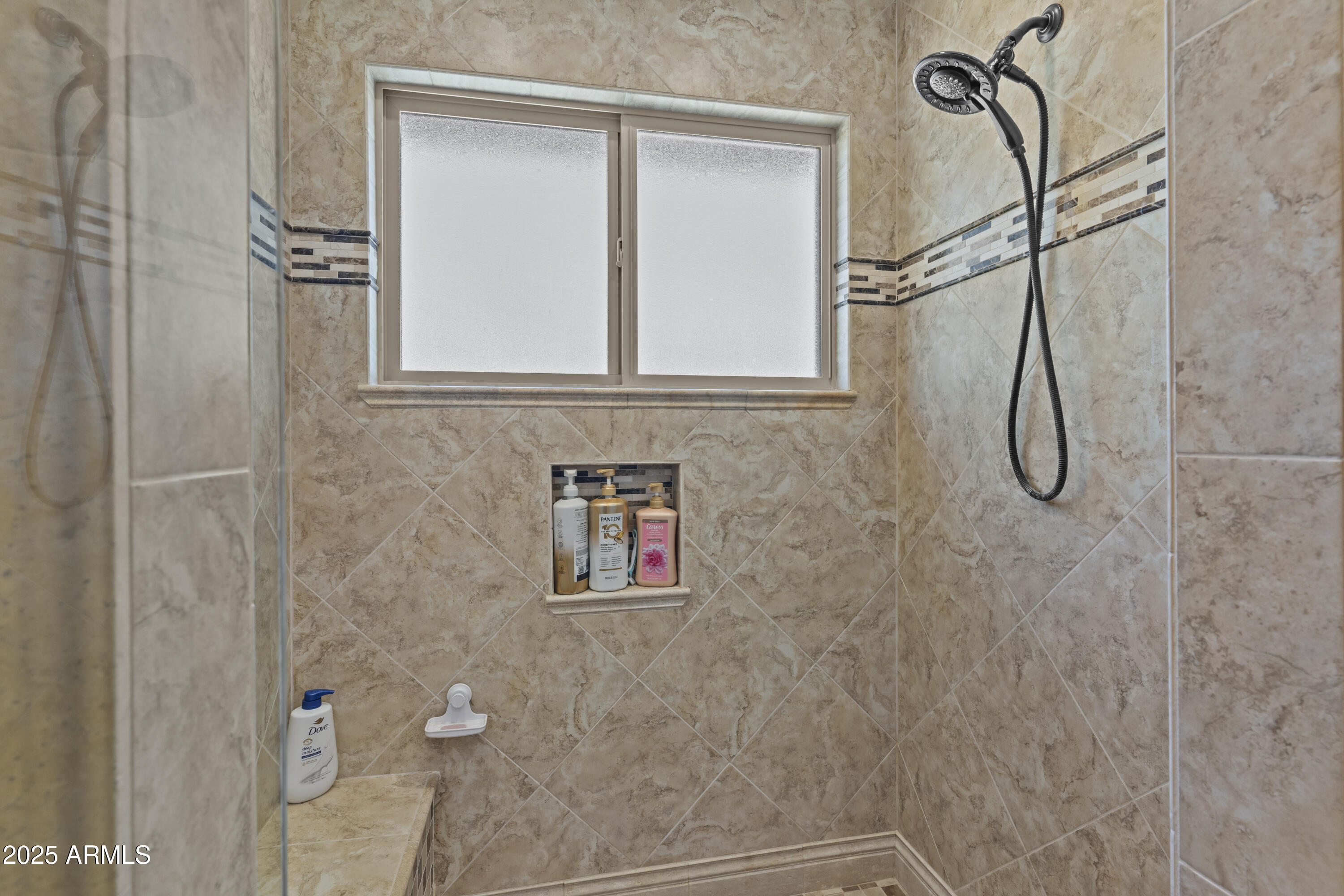 4306 E Amberwood Drive