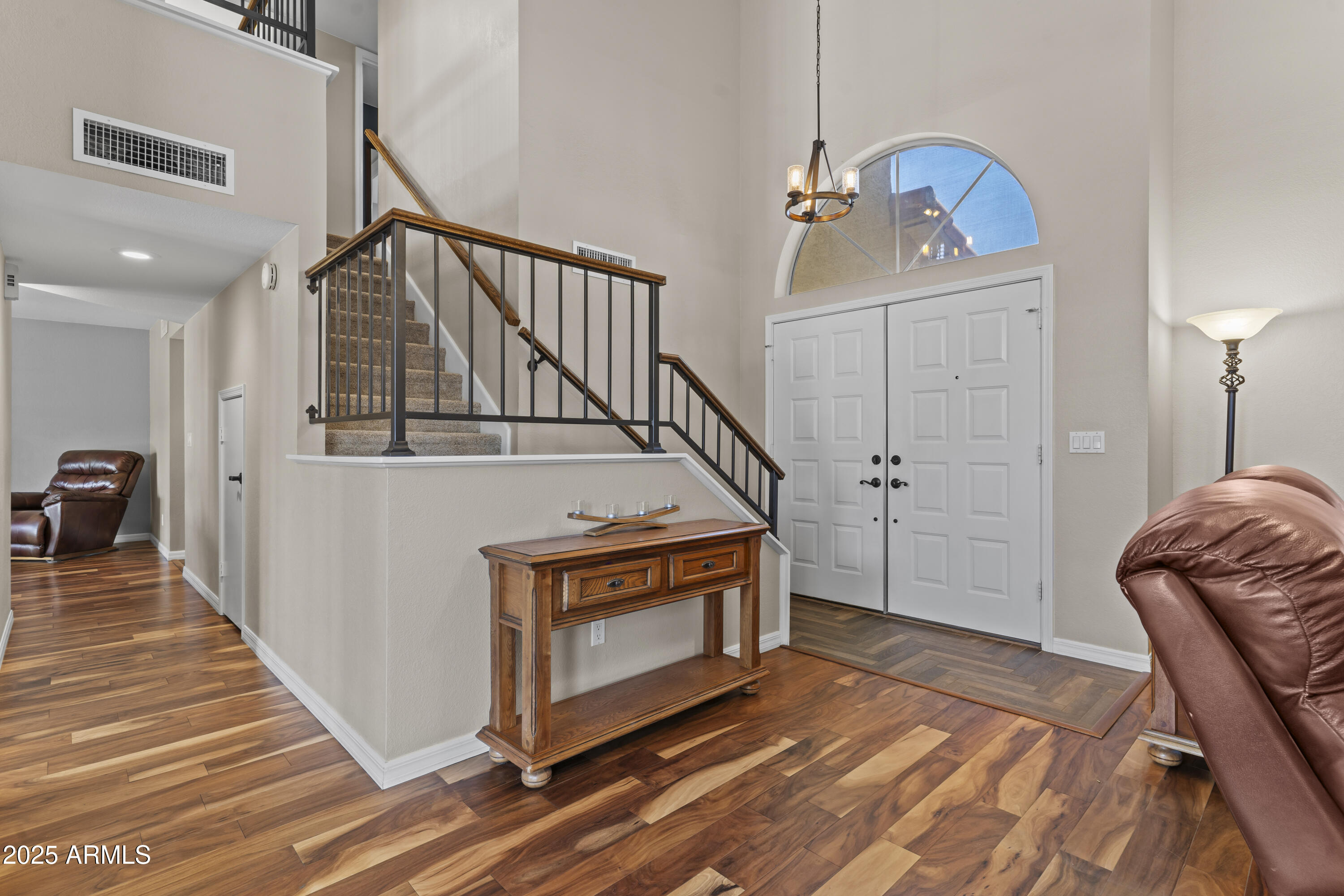 4306 E Amberwood Drive