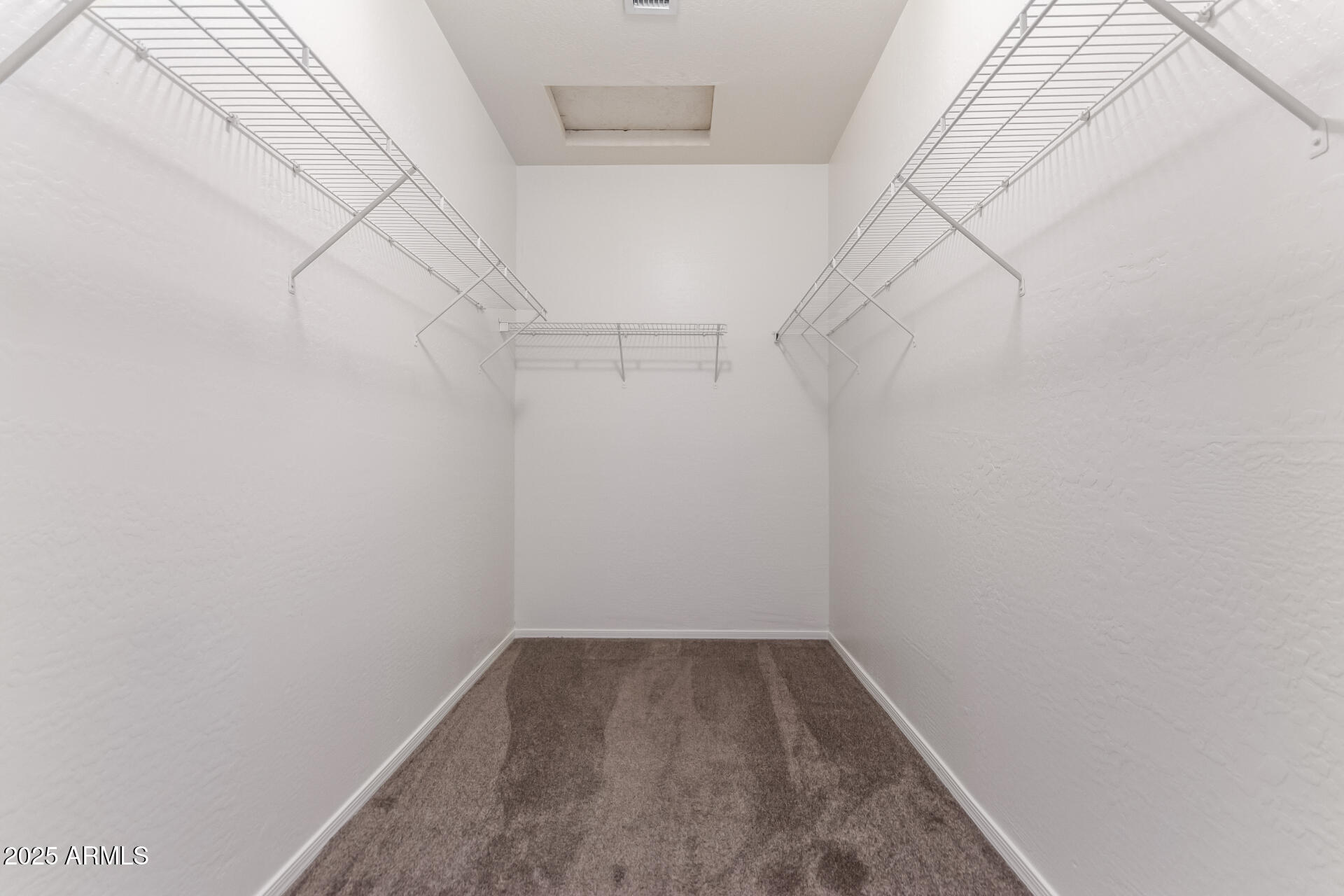 46185 W DUTCHMAN Drive