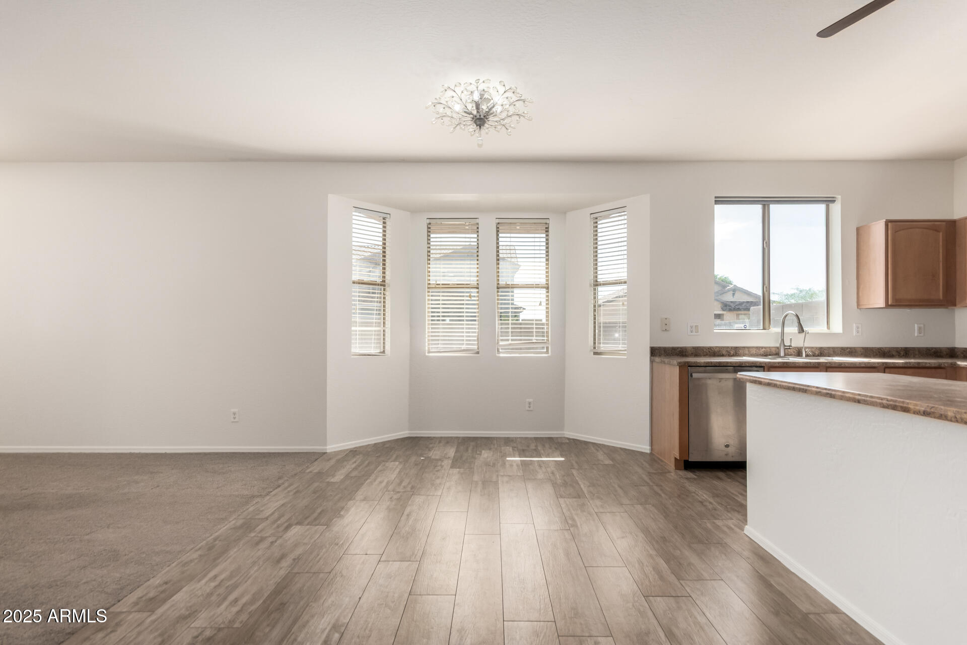 46185 W DUTCHMAN Drive