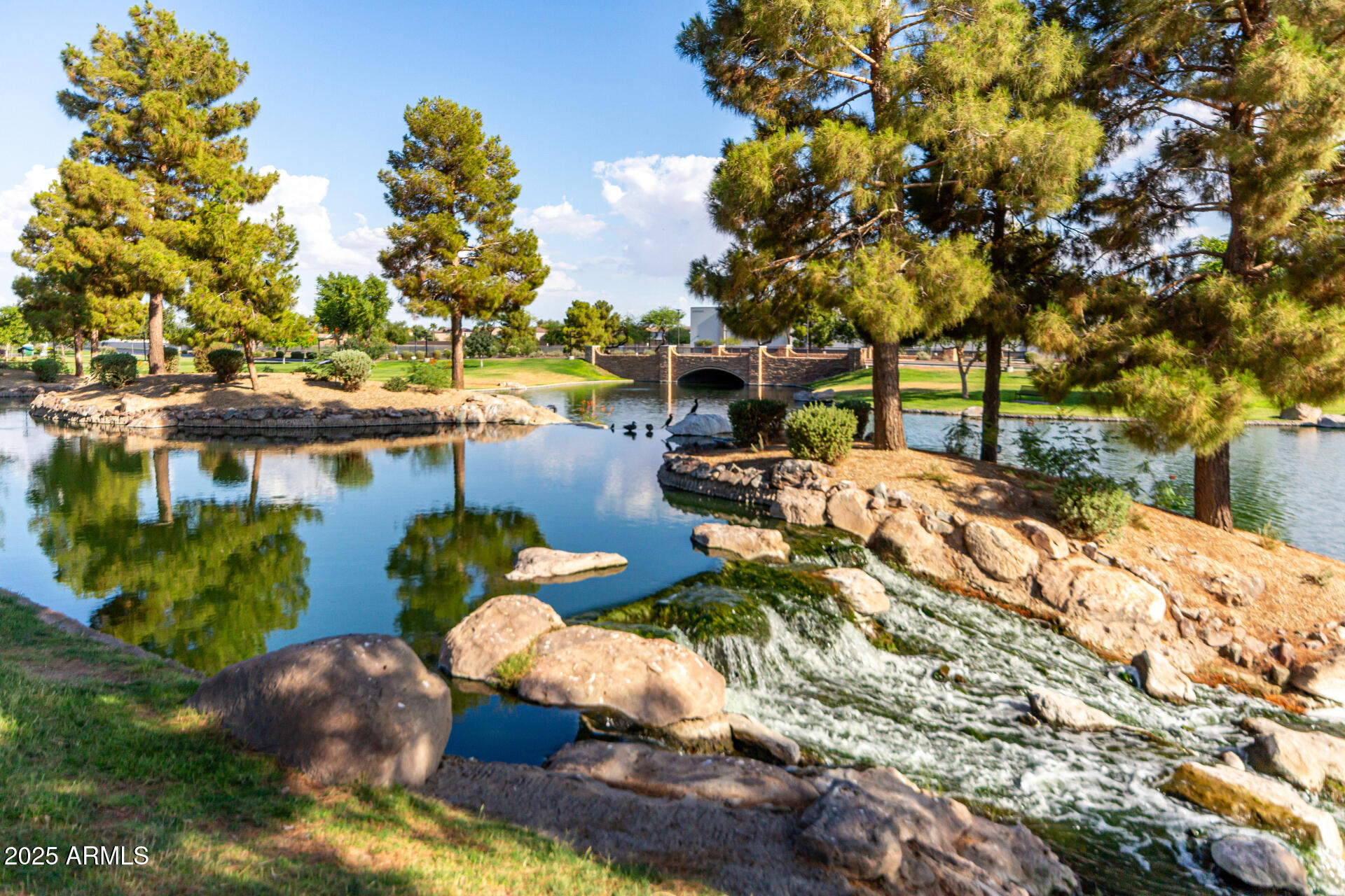 46185 W DUTCHMAN Drive