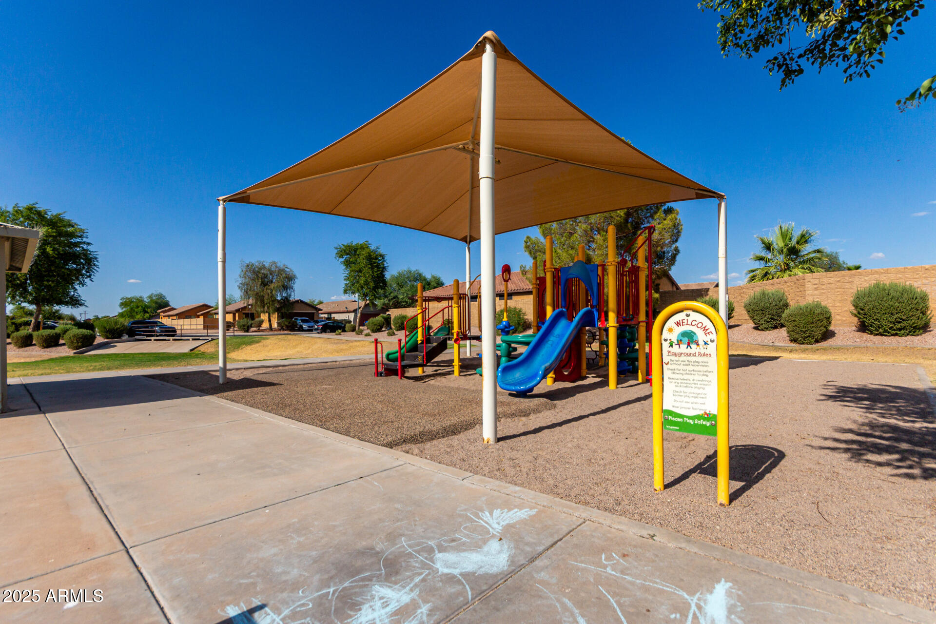 46185 W DUTCHMAN Drive