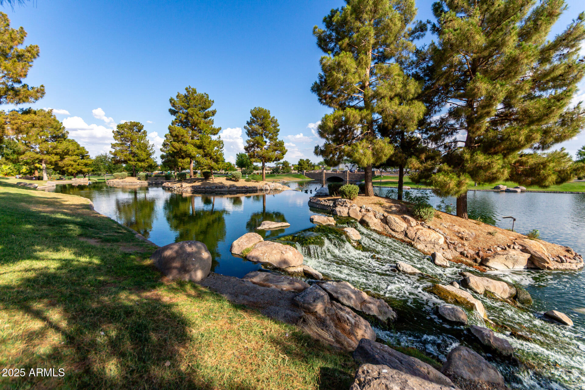 46185 W DUTCHMAN Drive