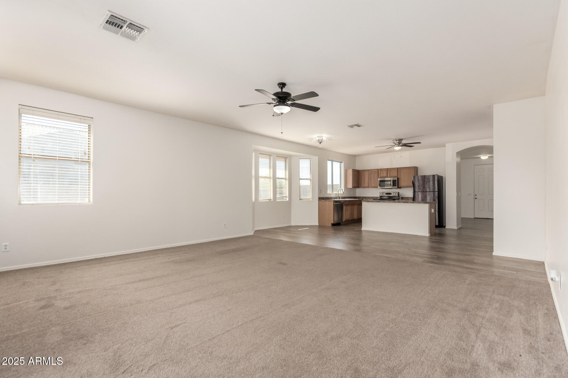 46185 W DUTCHMAN Drive