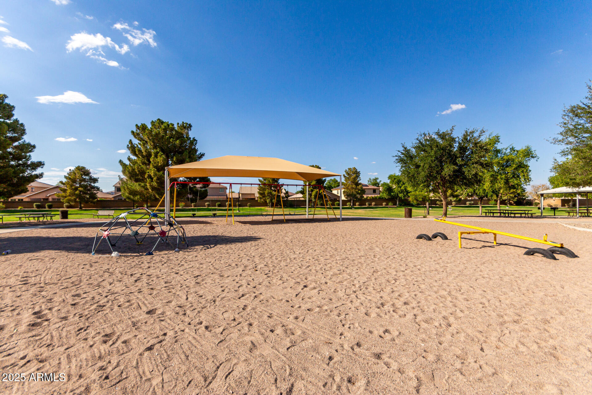 46185 W DUTCHMAN Drive