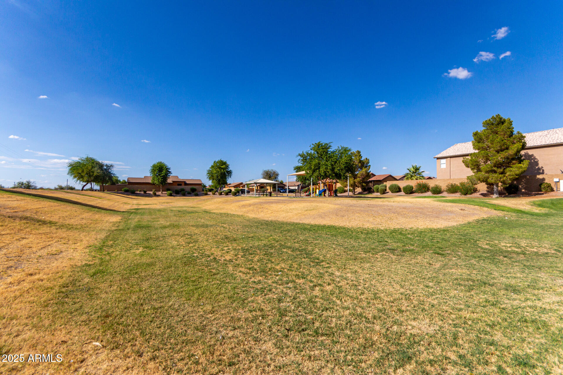 46185 W DUTCHMAN Drive