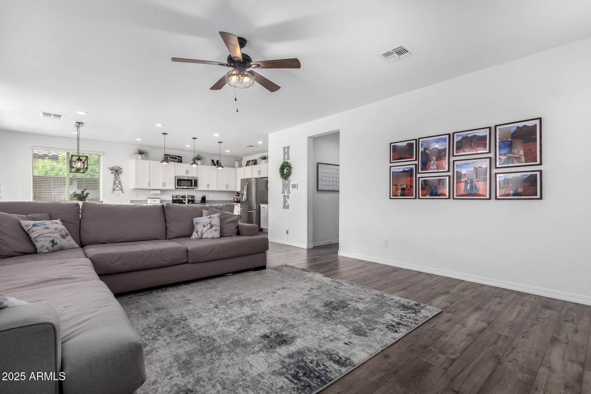 26116 N THORNHILL Drive