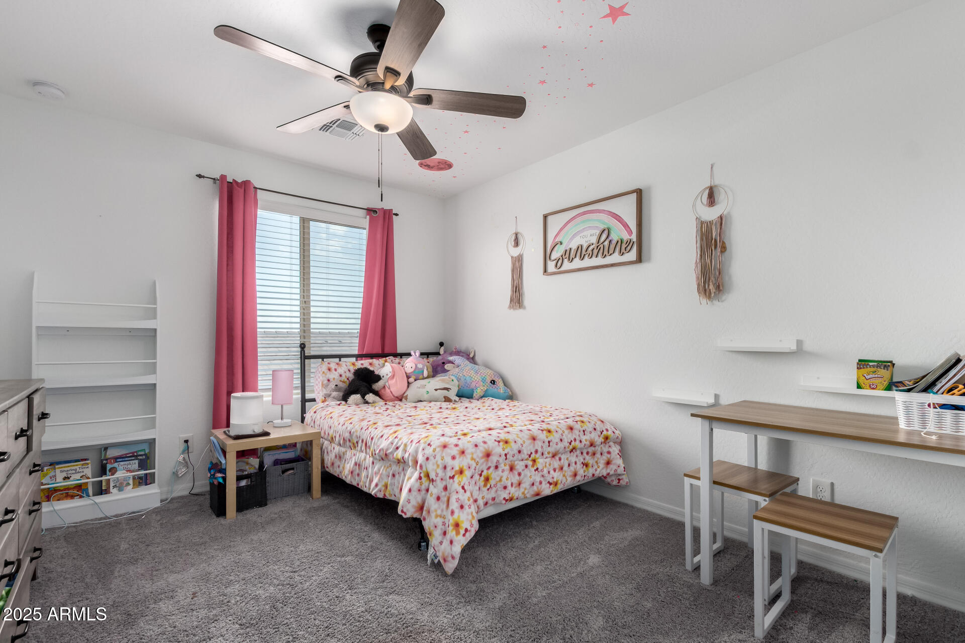 26116 N THORNHILL Drive