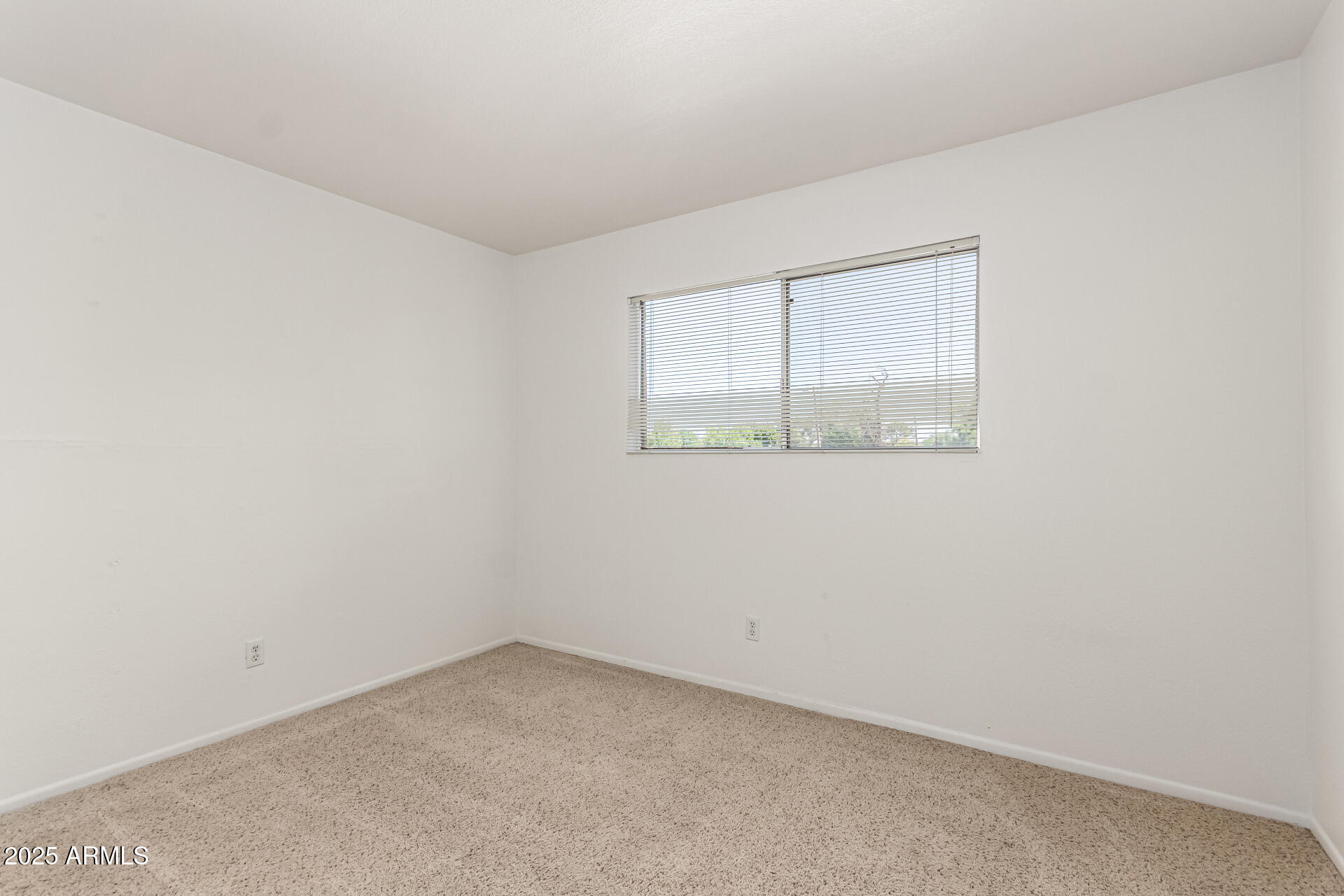 520 N STAPLEY Drive, 253