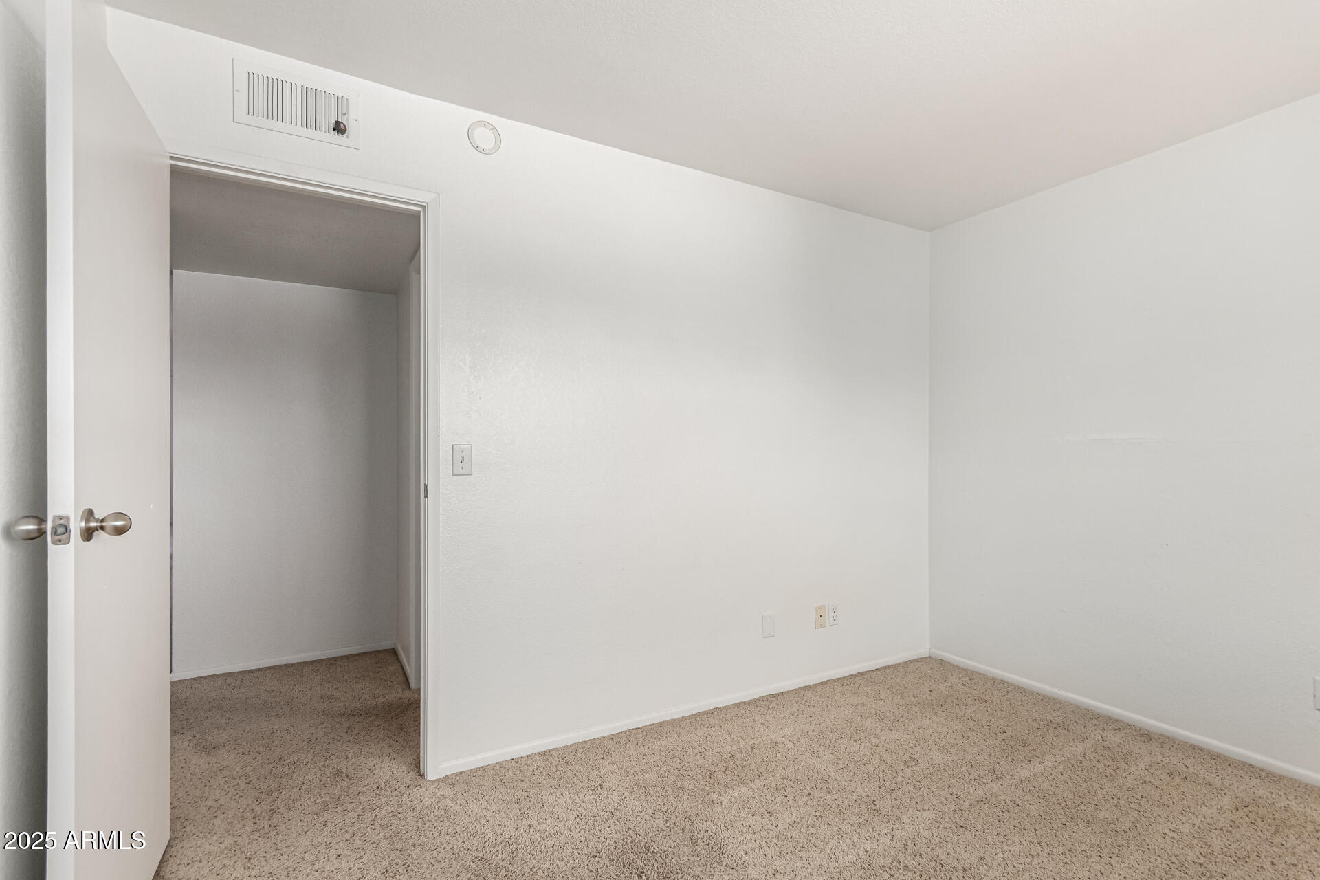 520 N STAPLEY Drive, 253